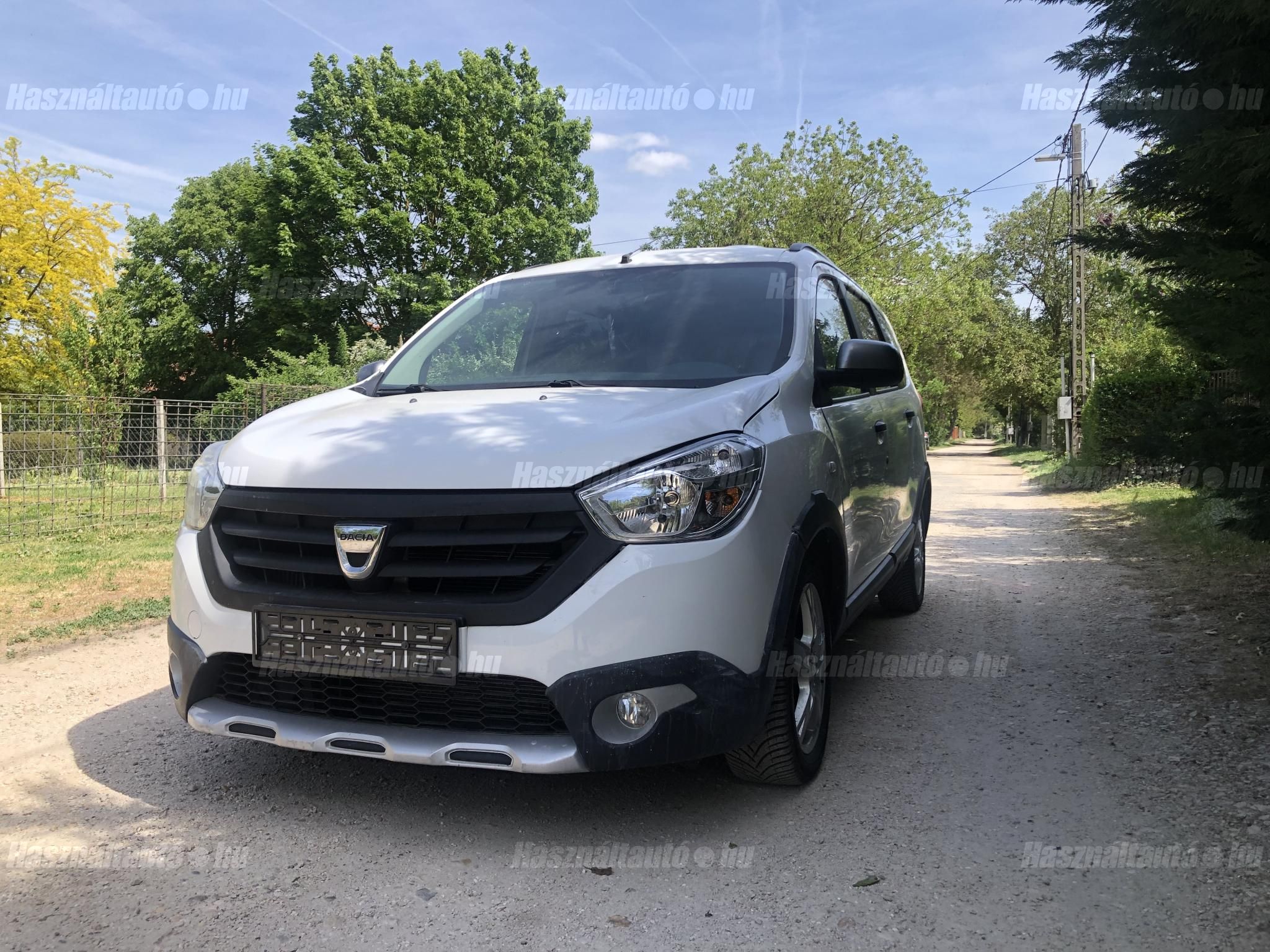 DACIA LODGY 2015/1 - 1