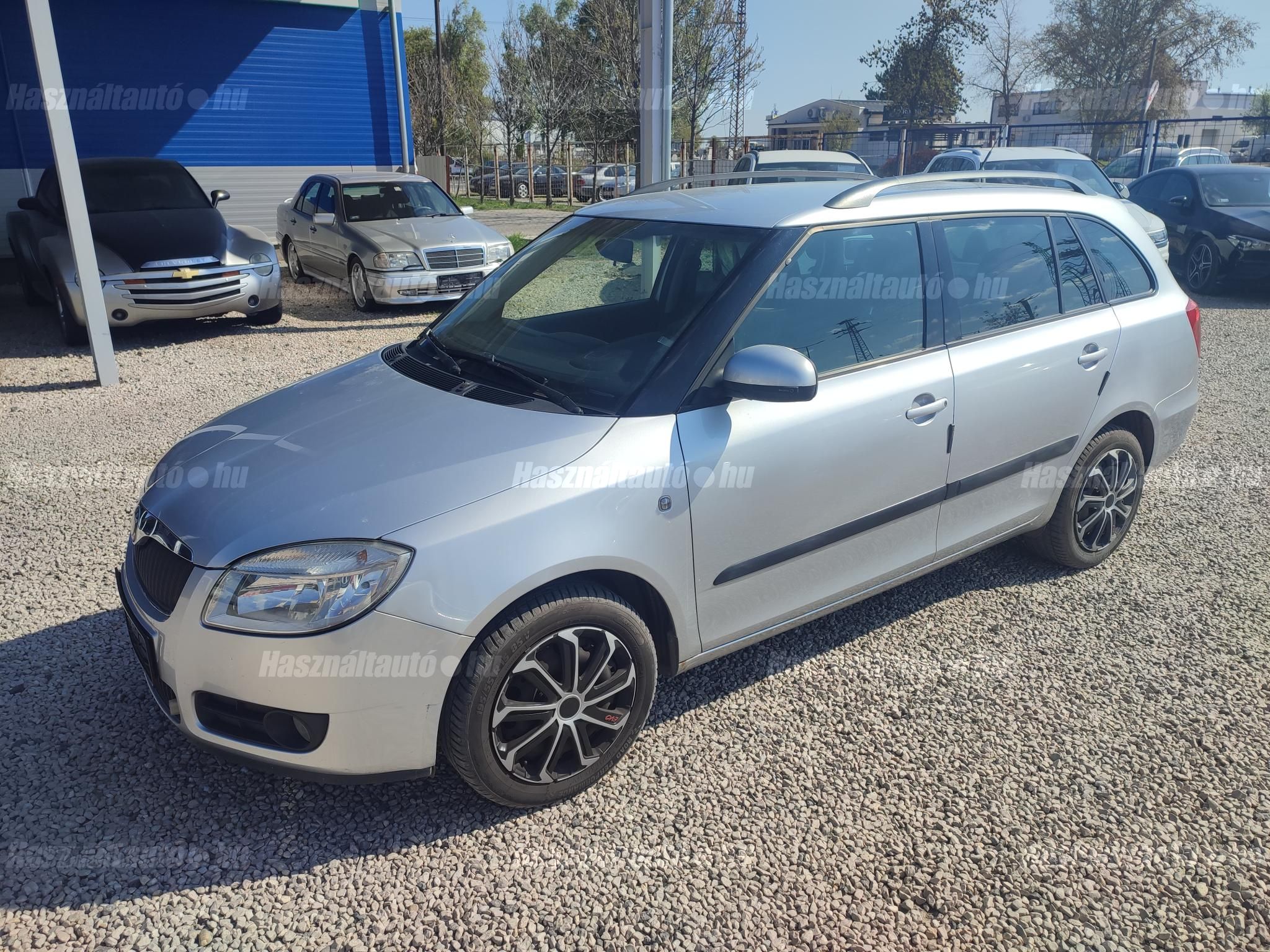 SKODA FABIA 2008/11 - 1