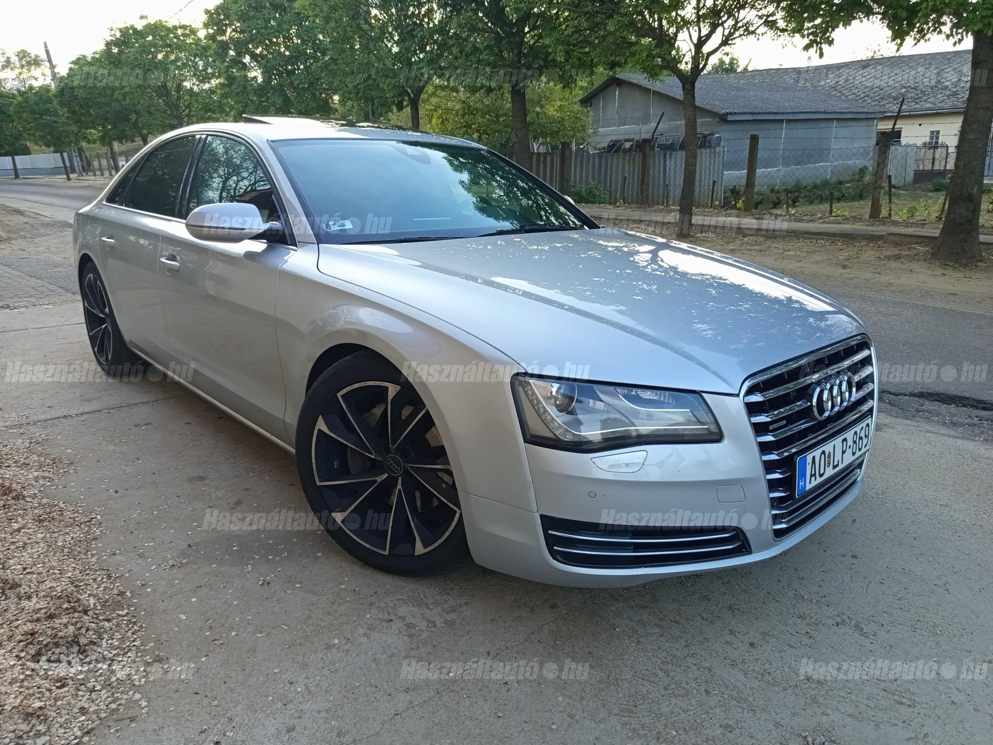 AUDI A8 2011/3 - 1