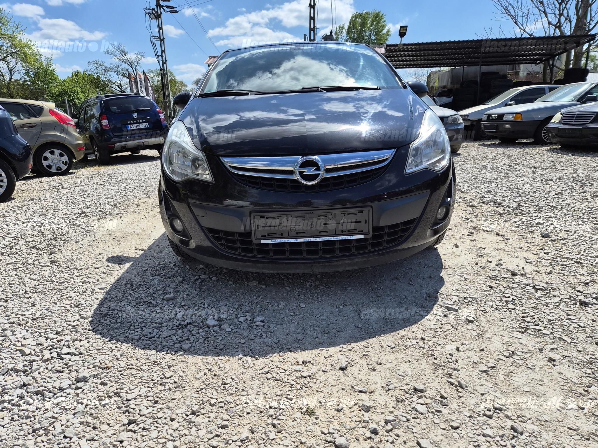 OPEL CORSA D 2011/6 - 1