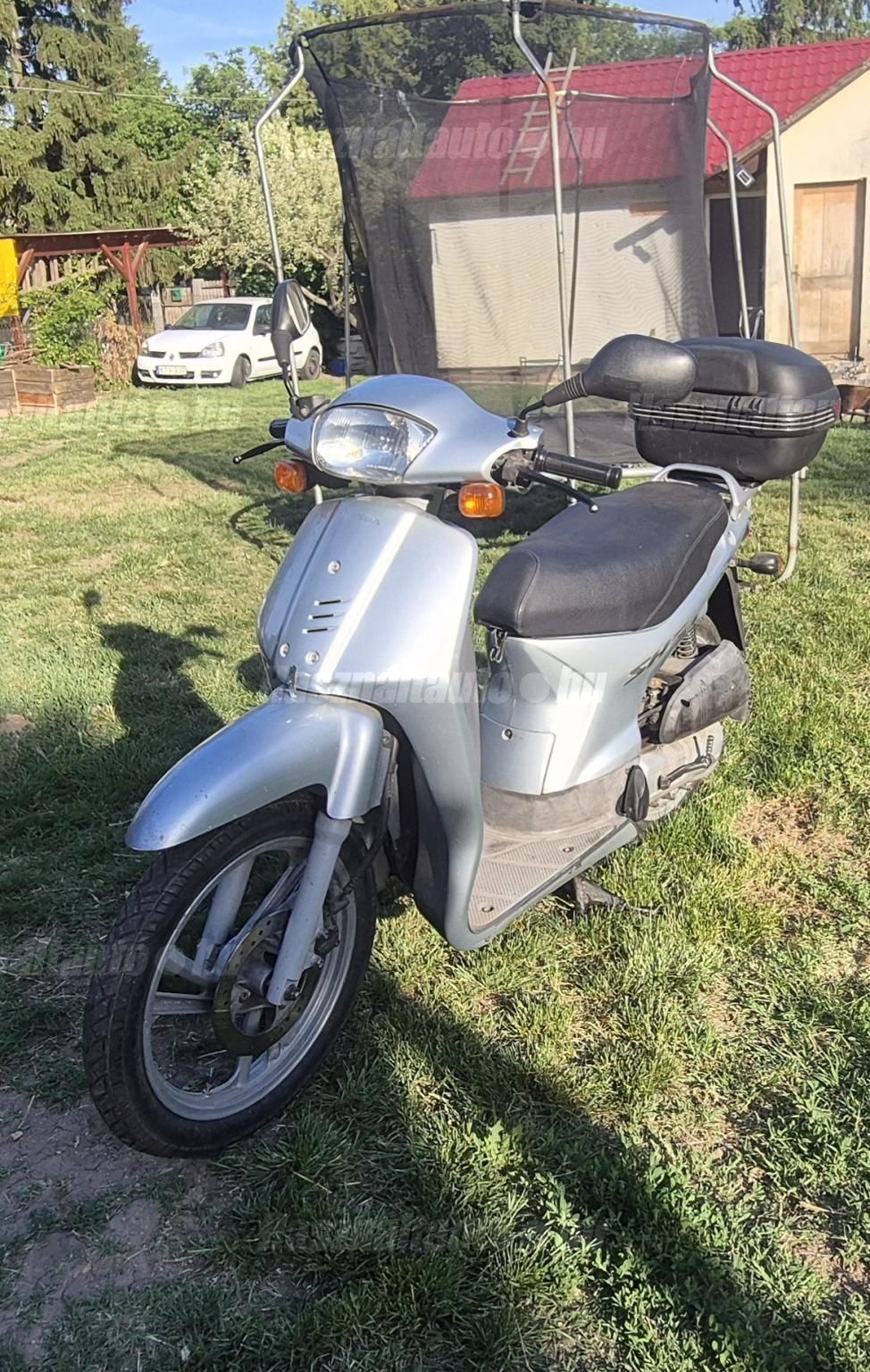 HONDA SH 50 2000 - 1