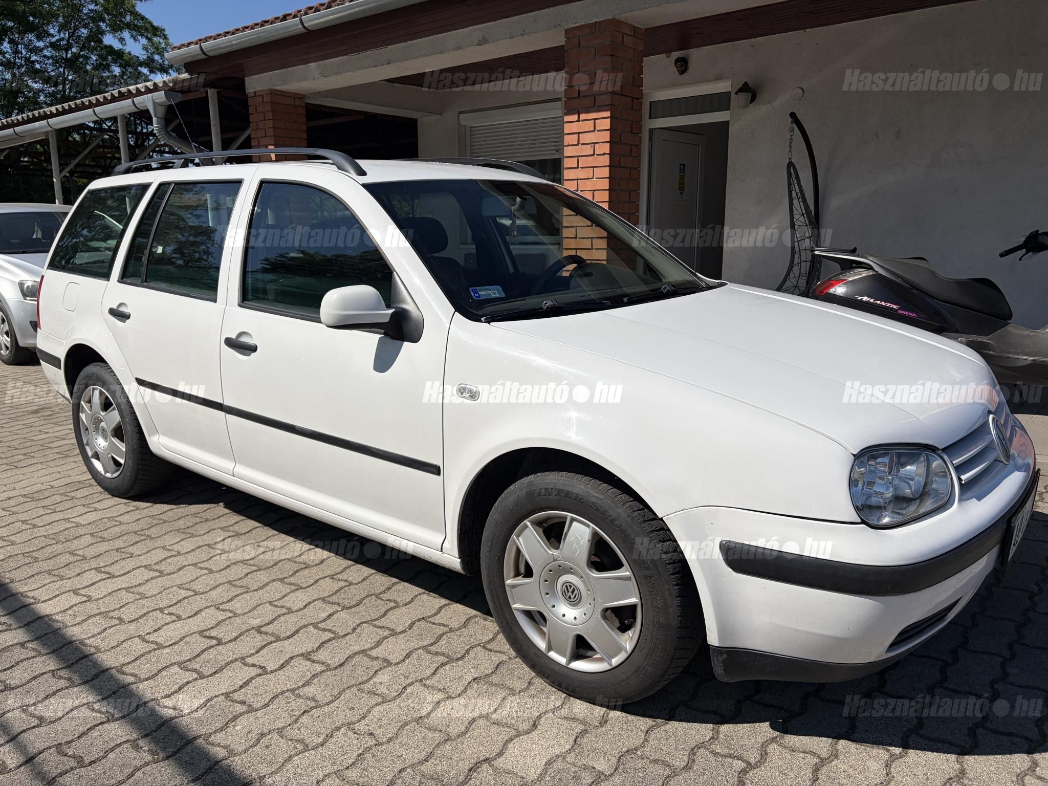 VOLKSWAGEN GOLF IV 2004/7 - 1