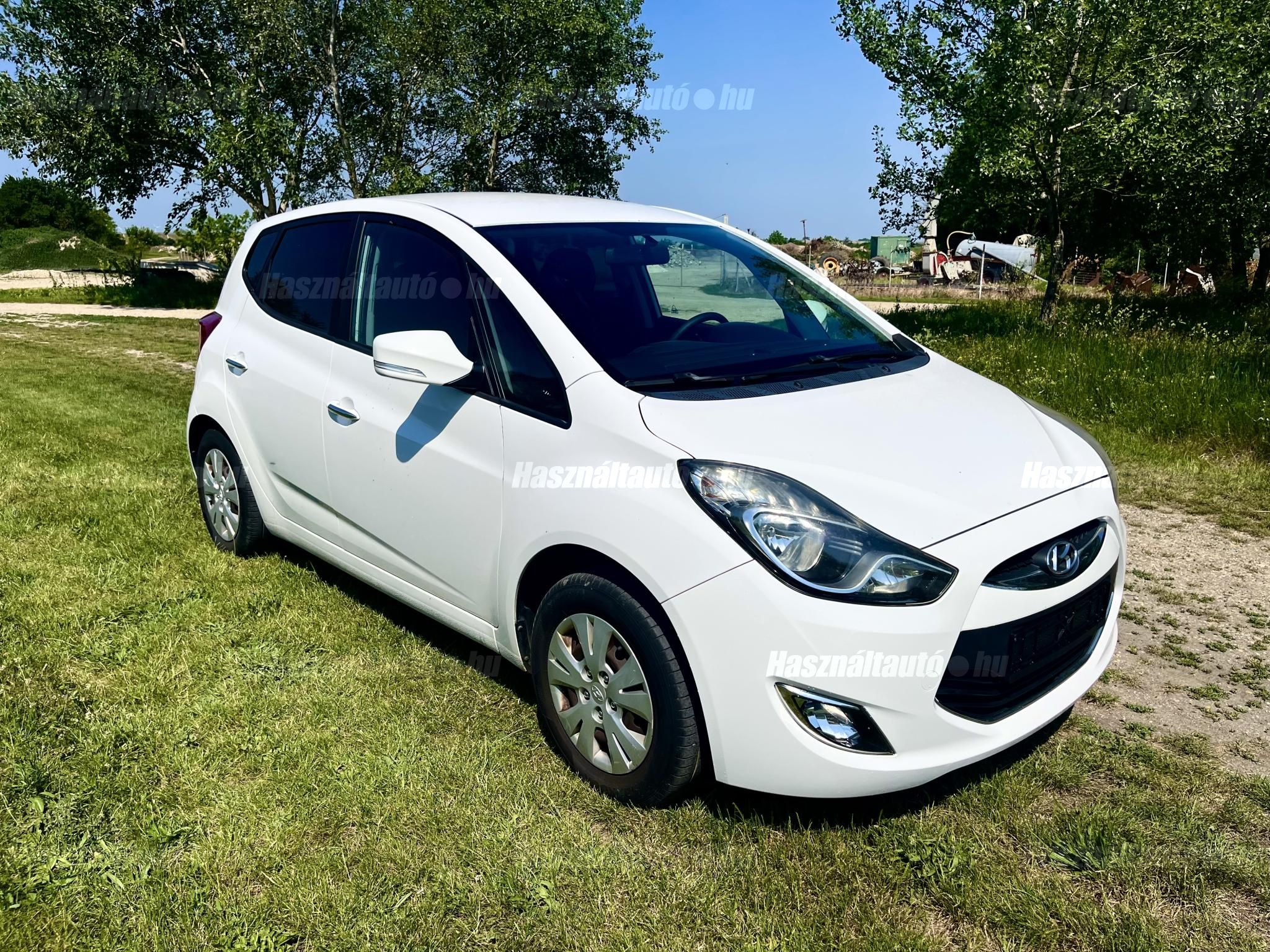 HYUNDAI IX20 2012/10 - 1