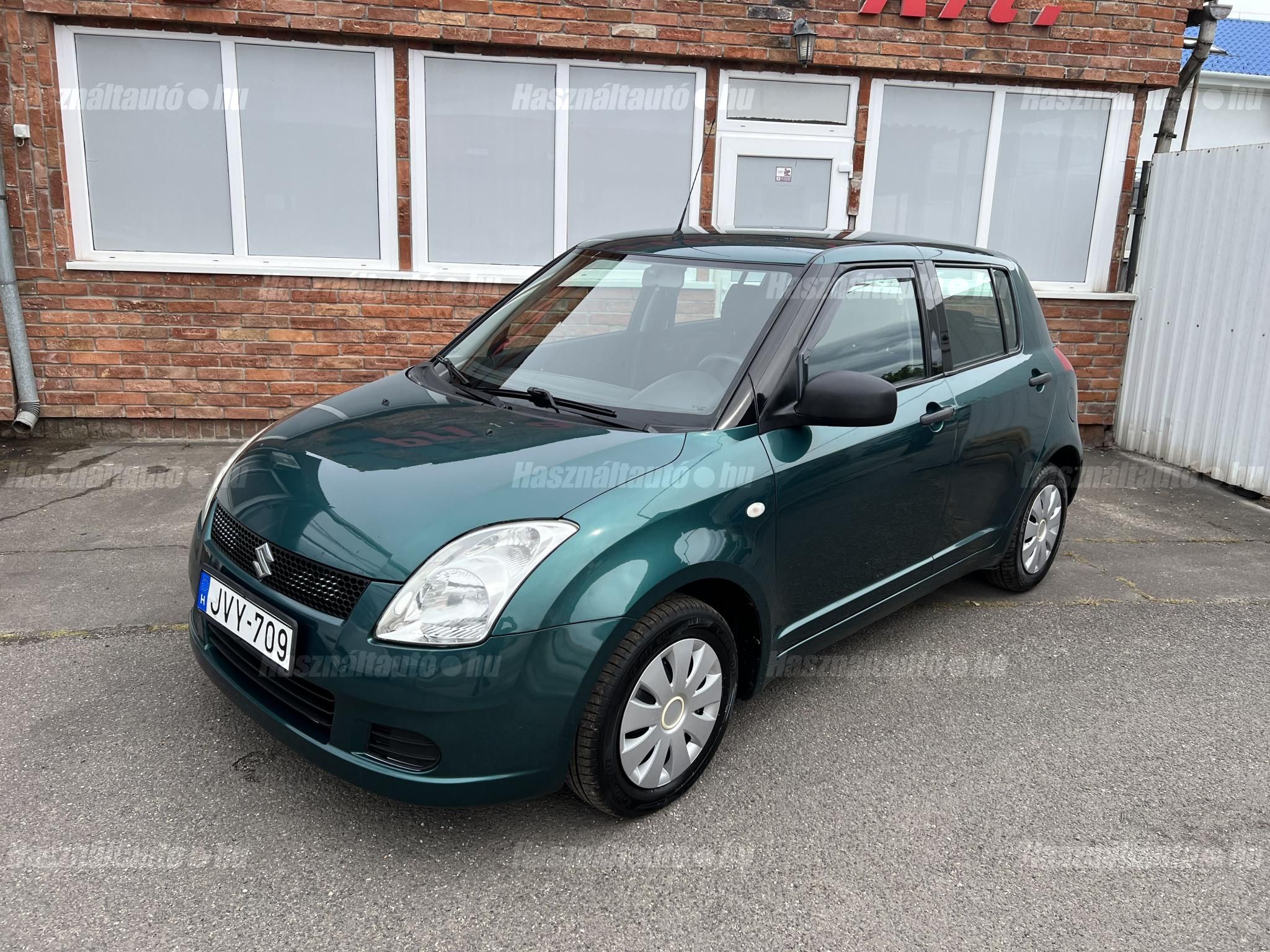 SUZUKI SWIFT 2005/9 - 1