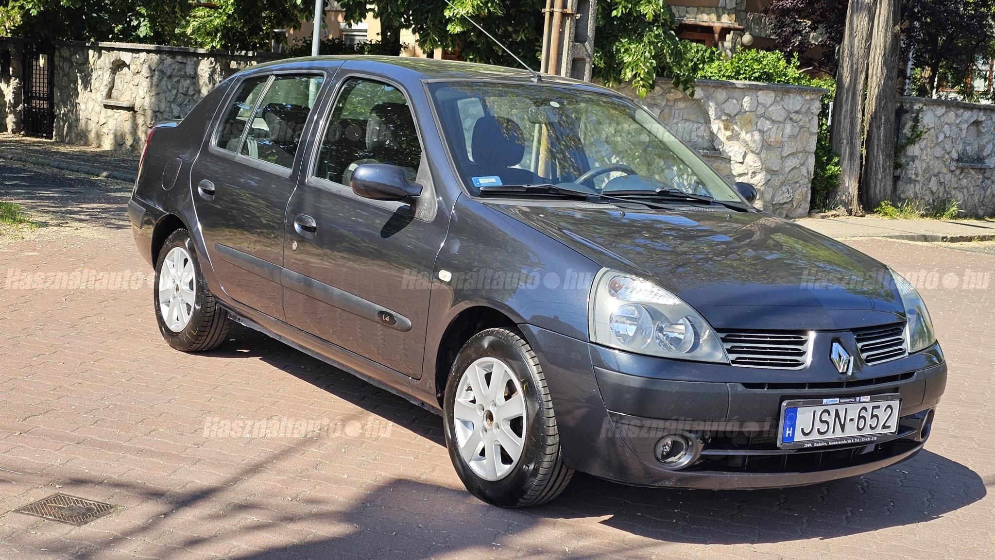 RENAULT THALIA 2005/6 - 1