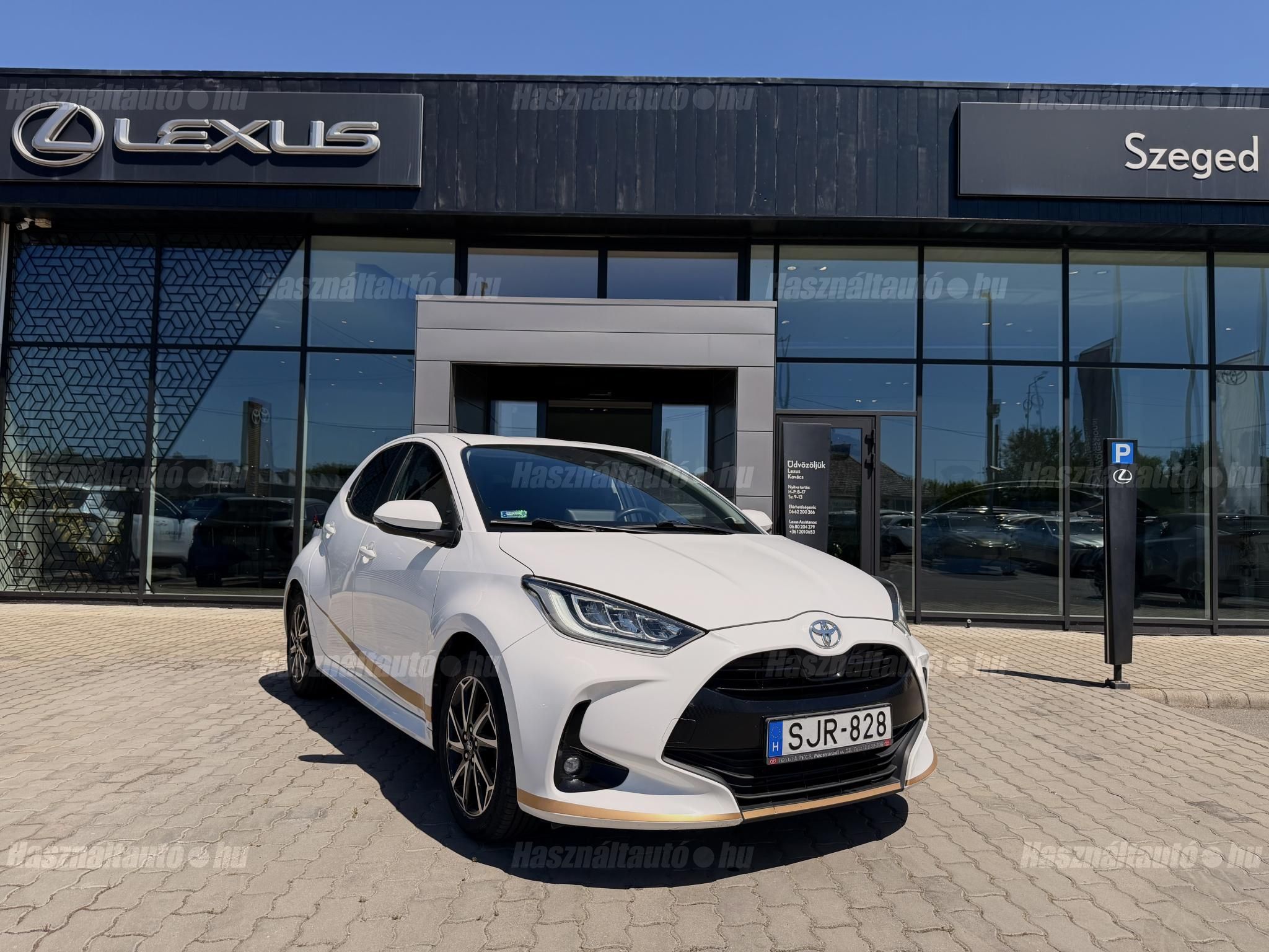 TOYOTA YARIS 2020/11 - 1