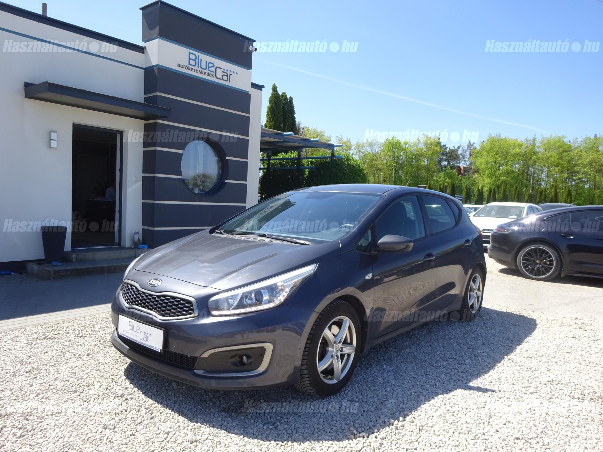 KIA CEE'D 2018/4 - 1