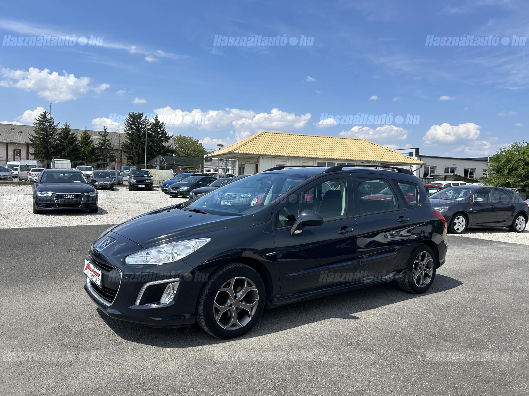 PEUGEOT 308 2013/8 - 1
