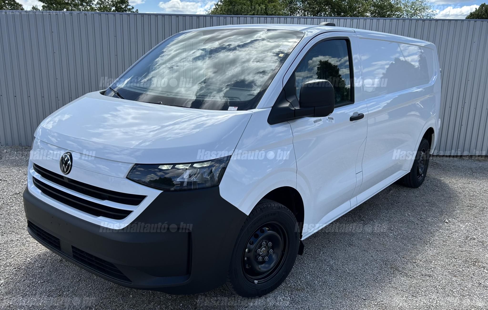 VOLKSWAGEN TRANSPORTER T7 2026/1 - 1