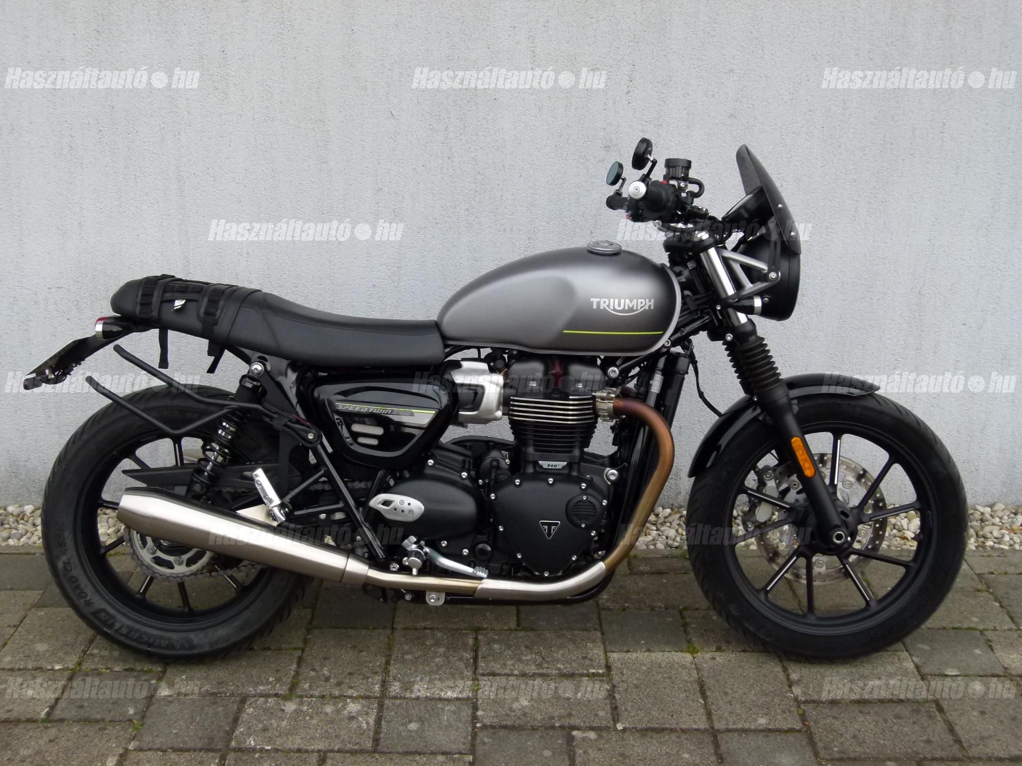 TRIUMPH SPEED TWIN 2023/1 - 1