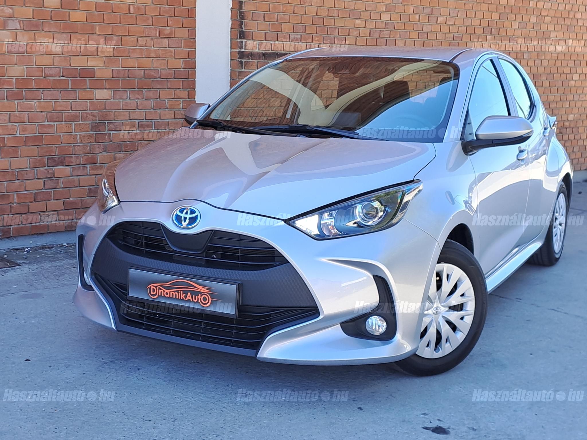 TOYOTA YARIS 2022/11 - 1
