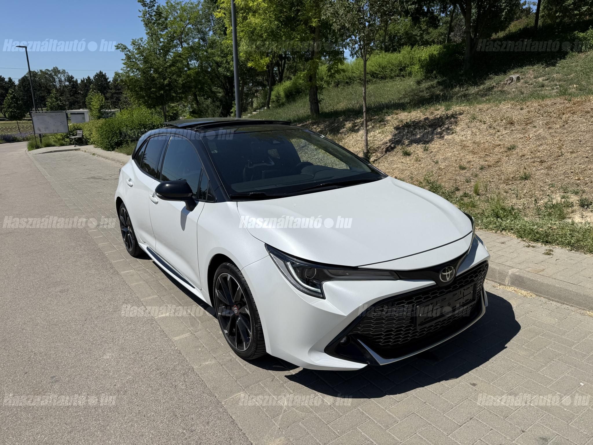 TOYOTA COROLLA 2022/12 - 1