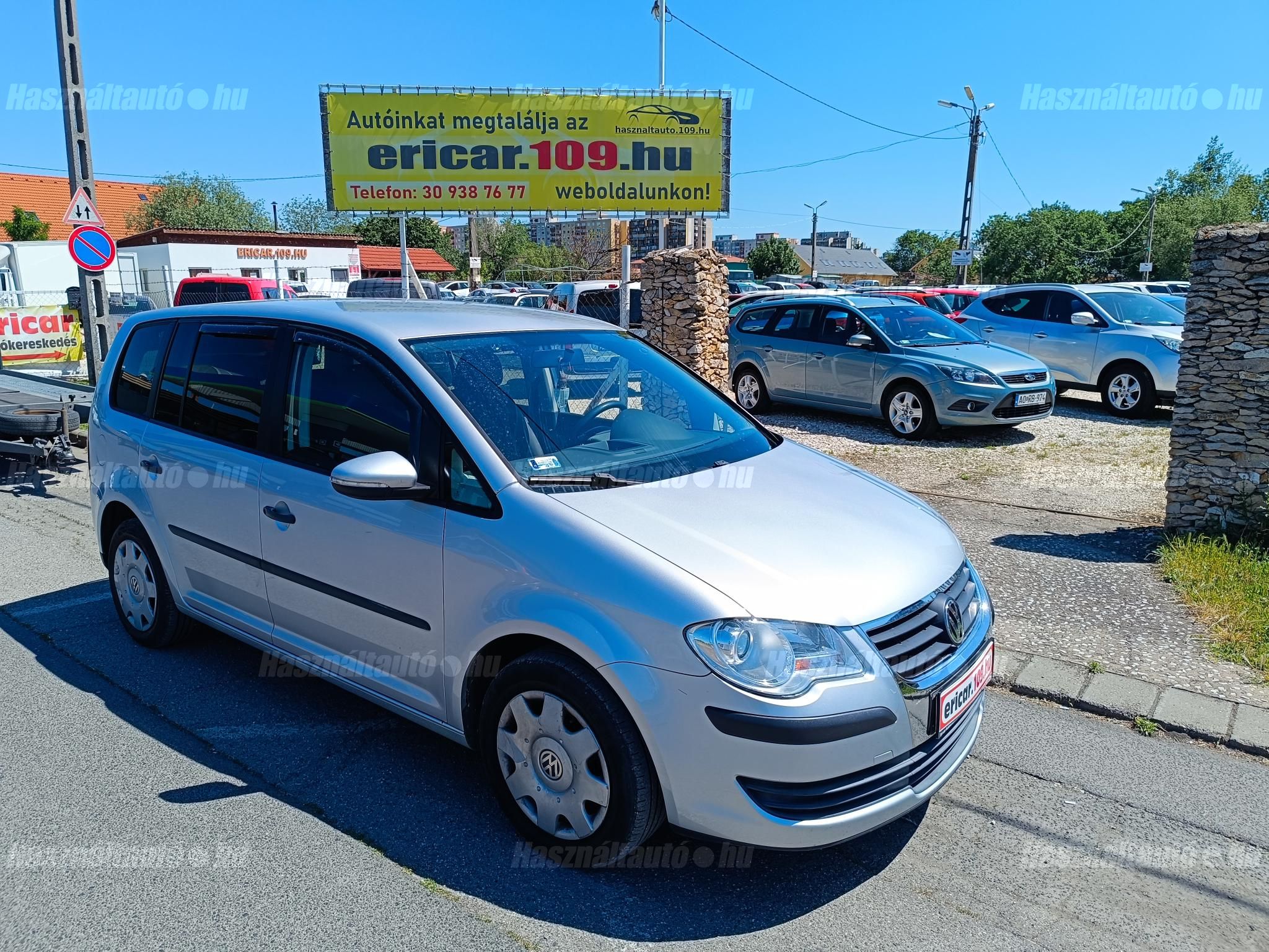 VOLKSWAGEN TOURAN 2009/8 - 1