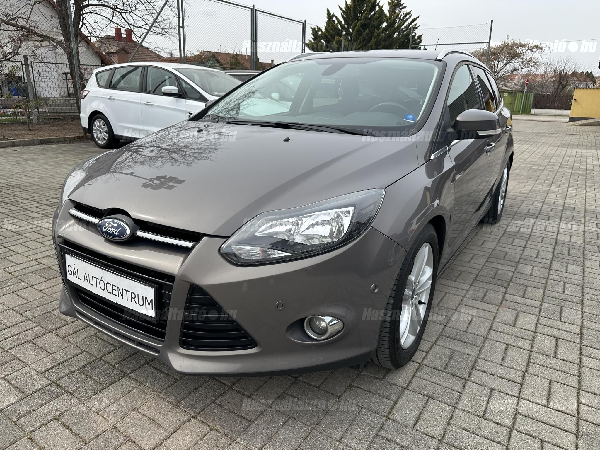 FORD FOCUS 2012/3 - 1