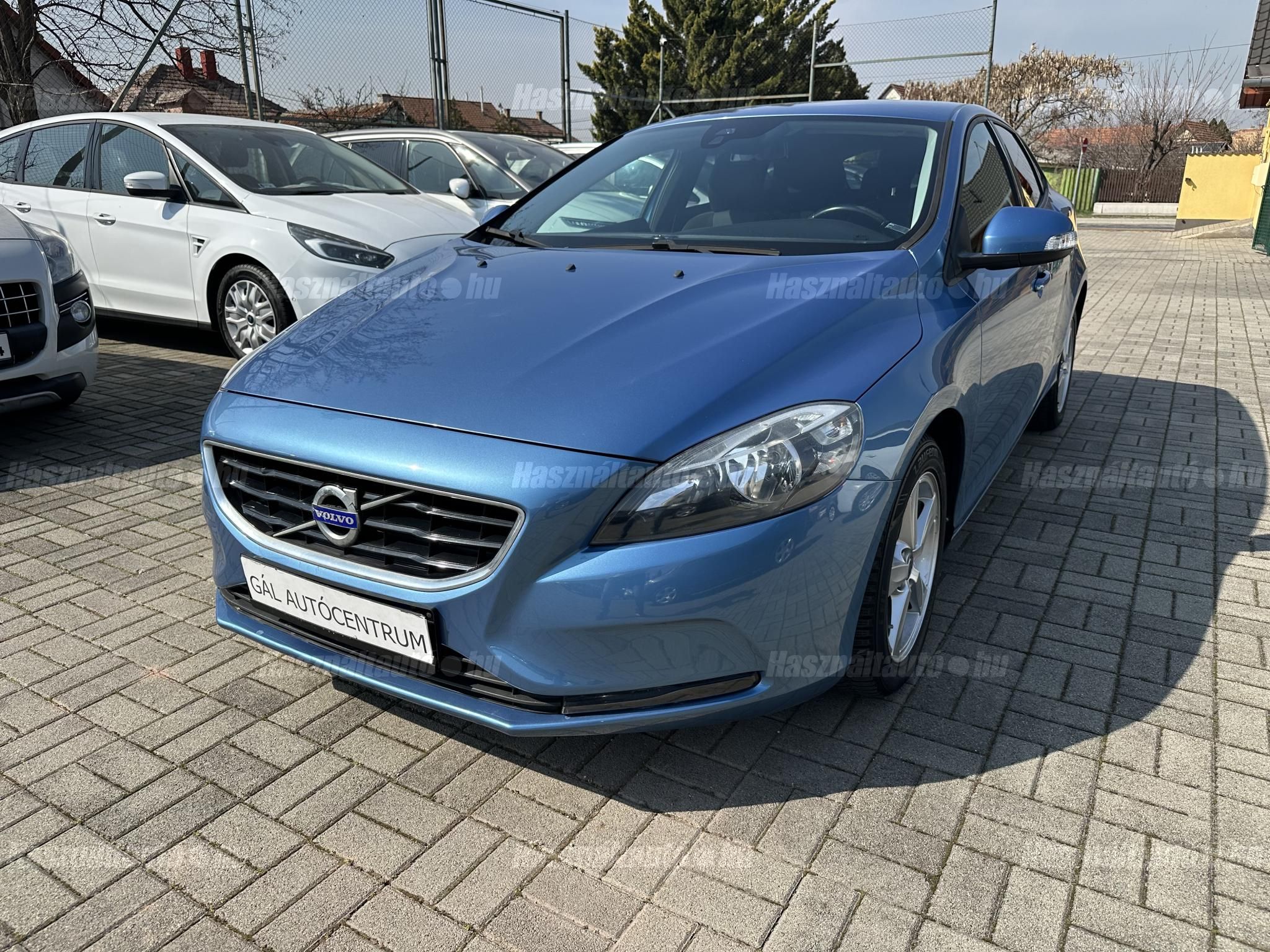 VOLVO V40 2014/11 - 1