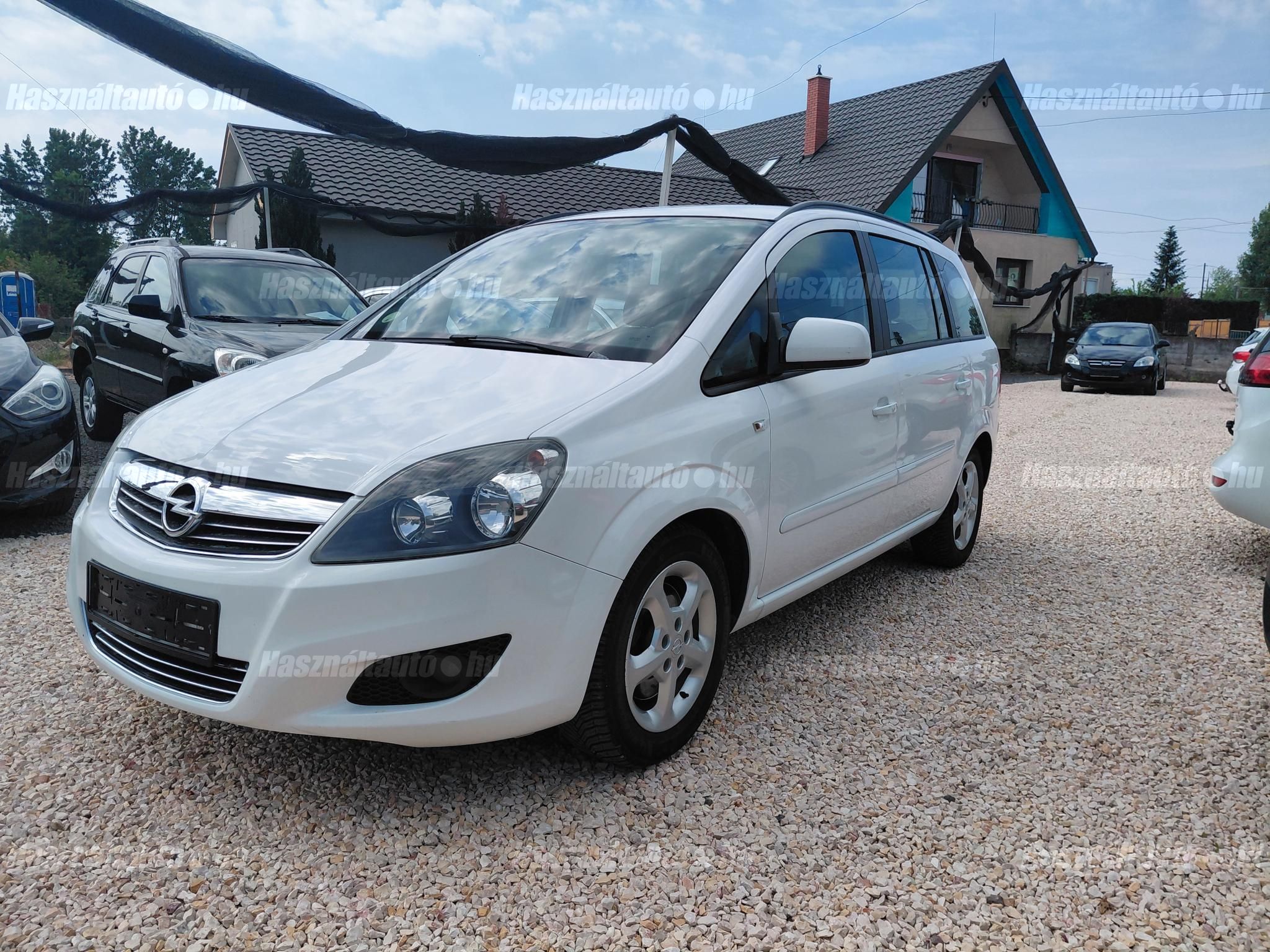 OPEL ZAFIRA B 2013/1 - 1