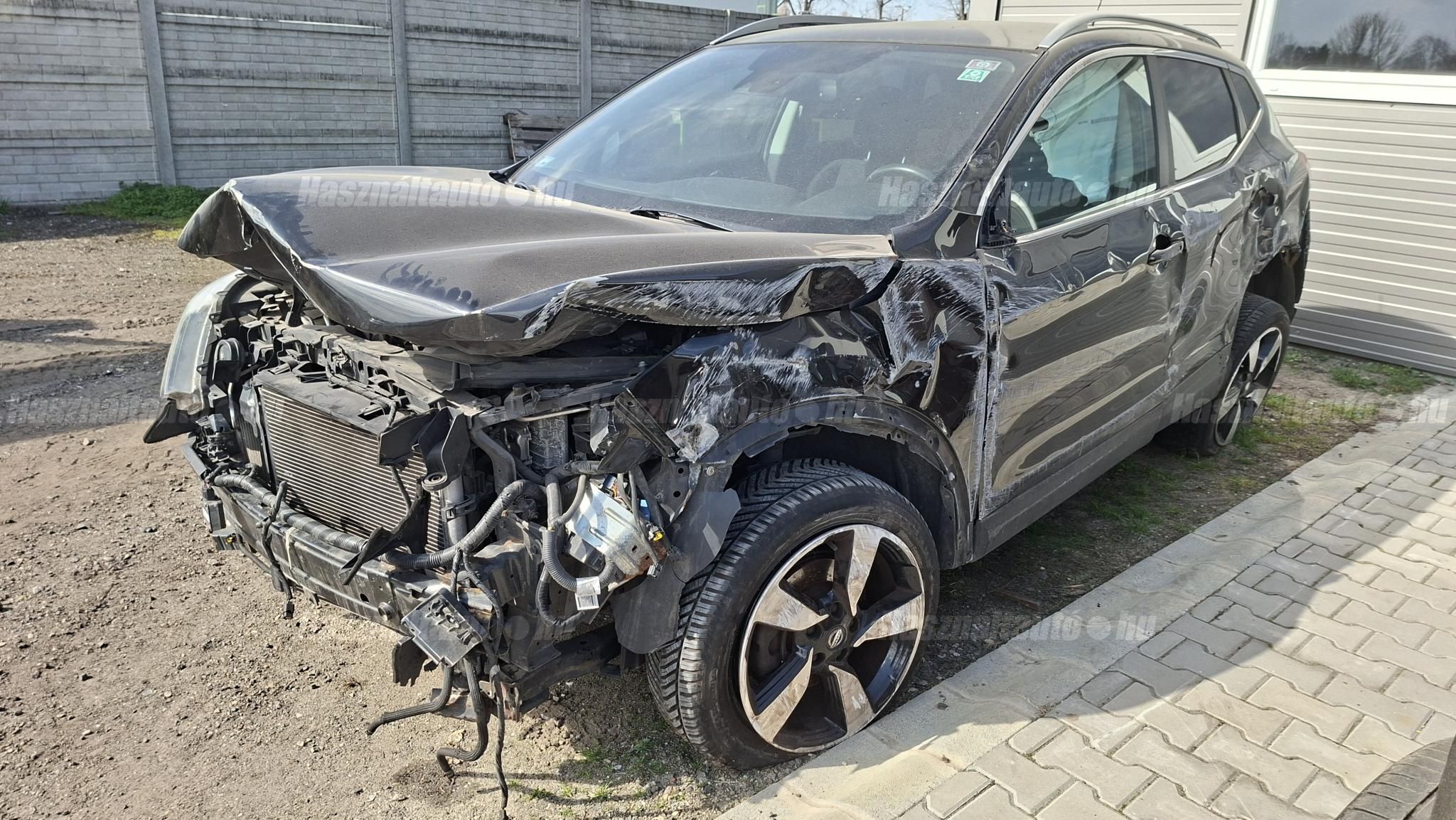 NISSAN QASHQAI 2016/12 - 1