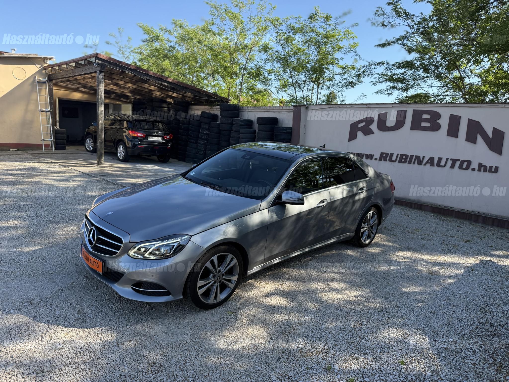 MERCEDES-BENZ E 250 2015/3 - 1