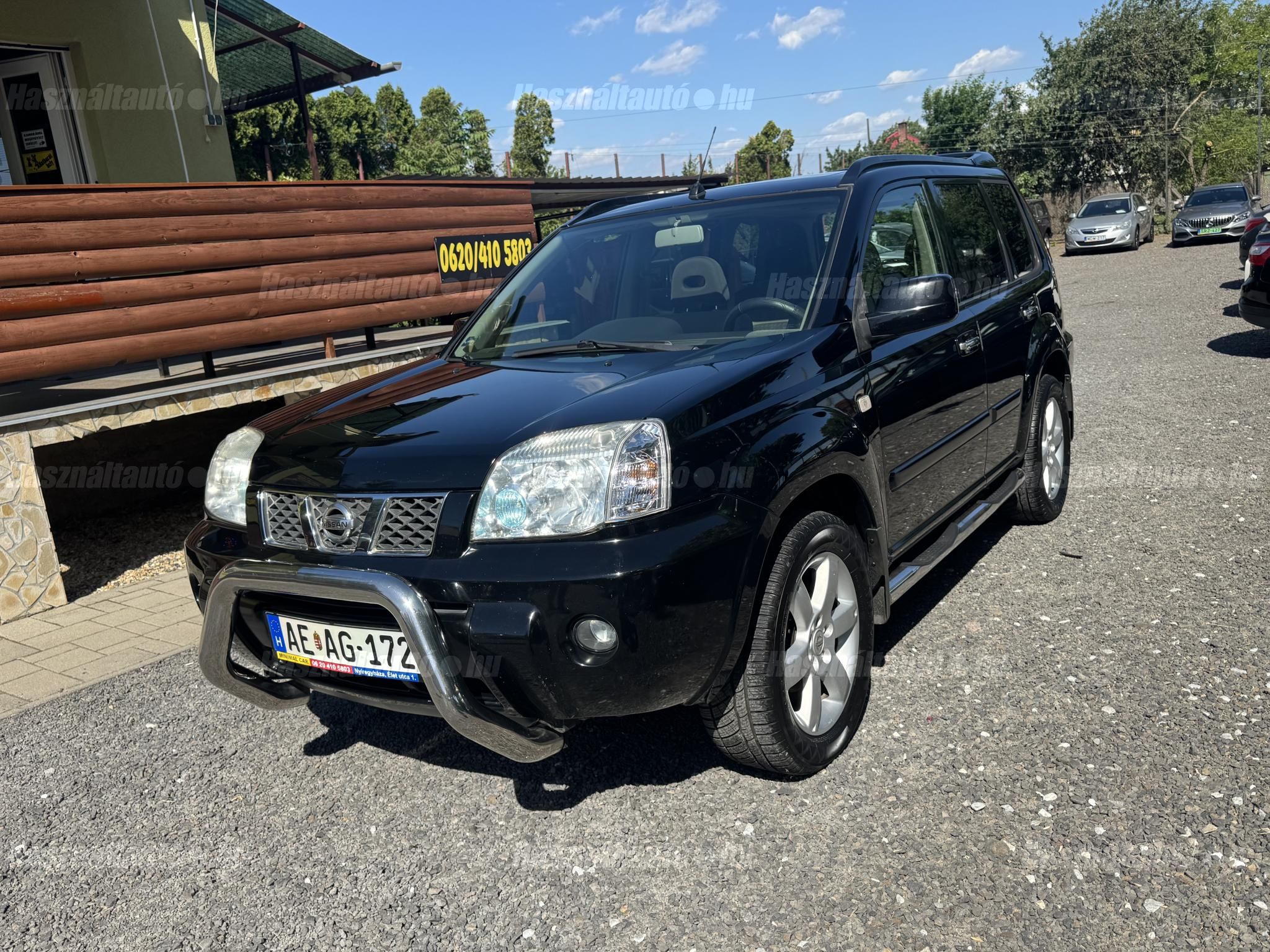 NISSAN X-TRAIL 2006/8 - 1