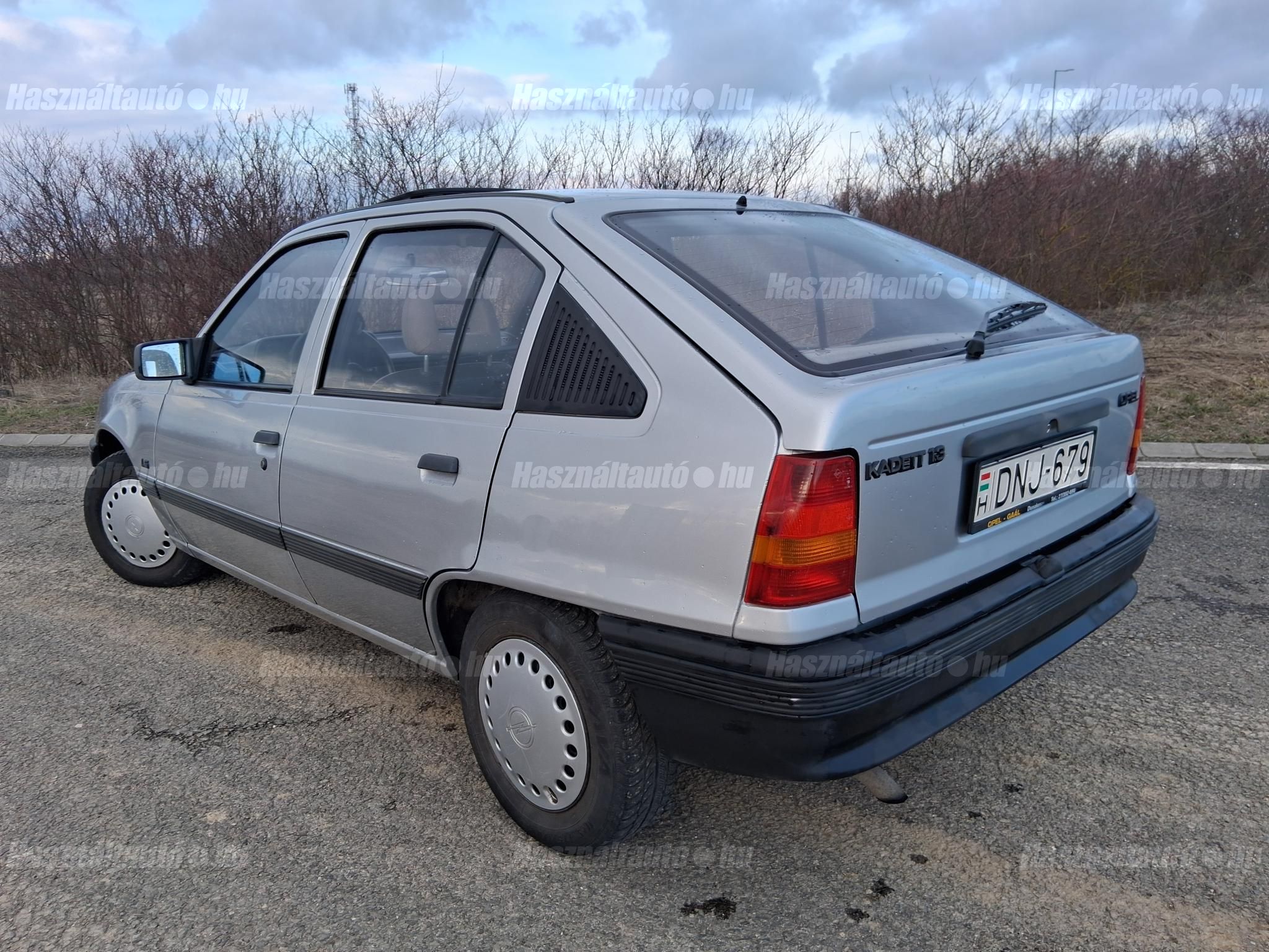 OPEL KADETT E 1989/4 - 1