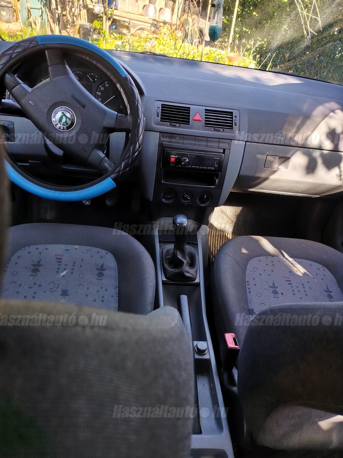 SKODA FABIA 2003/3 - 1