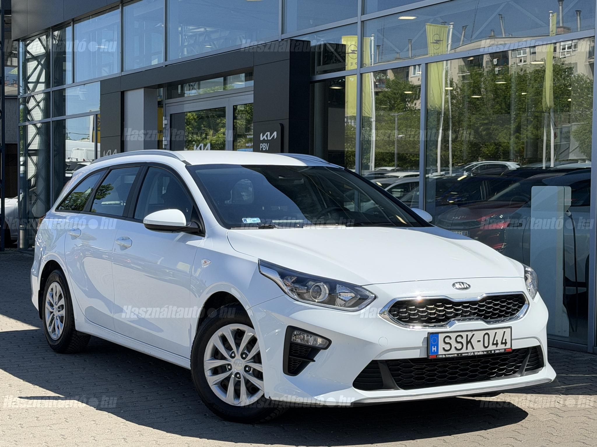 KIA CEE'D 2021/5 - 1