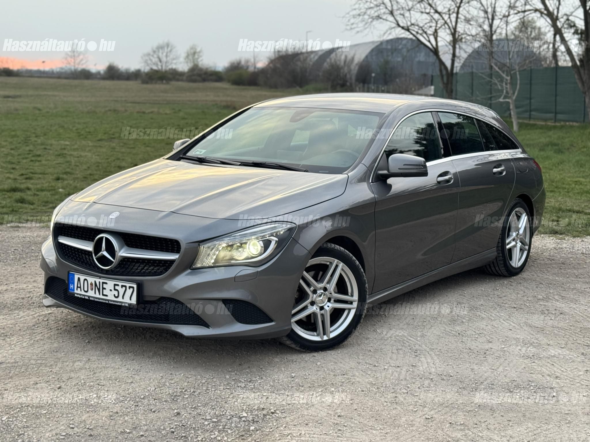 MERCEDES-BENZ CLA 200 2015/10 - 1