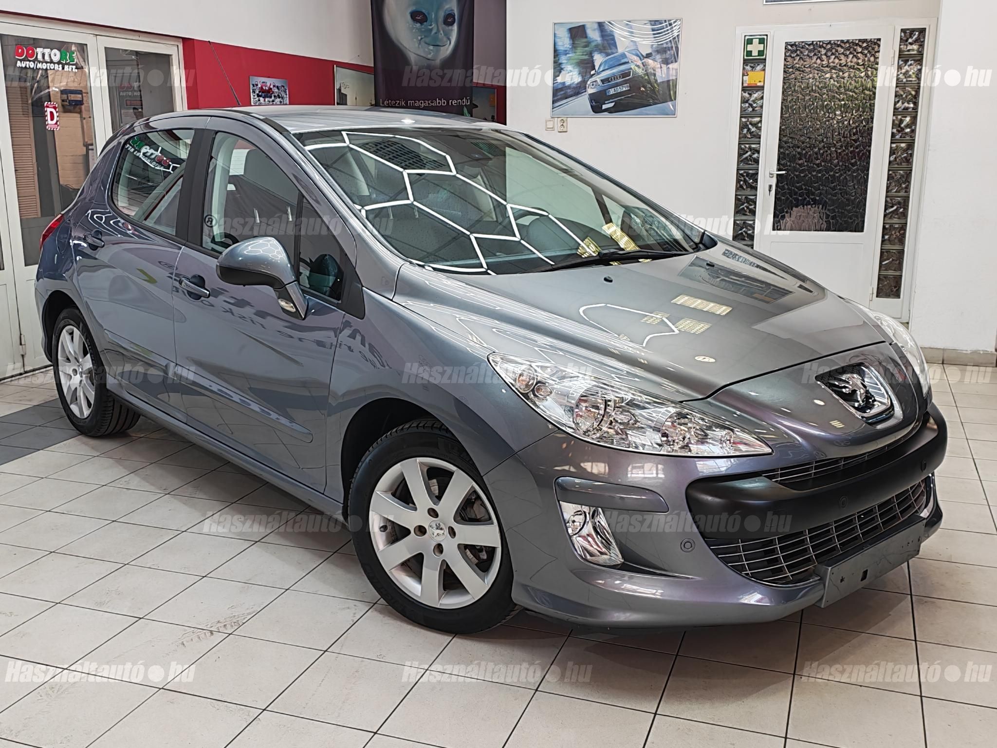 PEUGEOT 308 2010/3 - 1