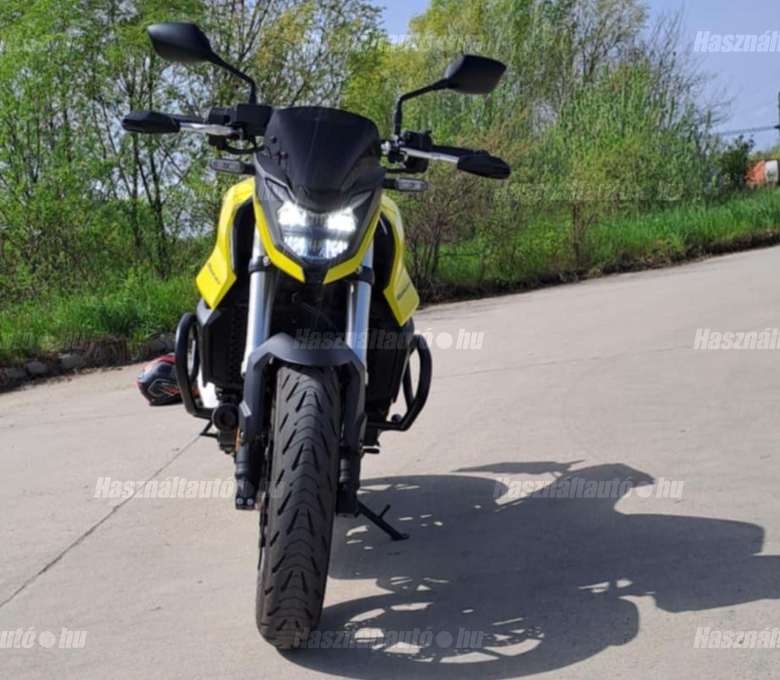 HONDA CB 750 HORNET 2023/4 - 1