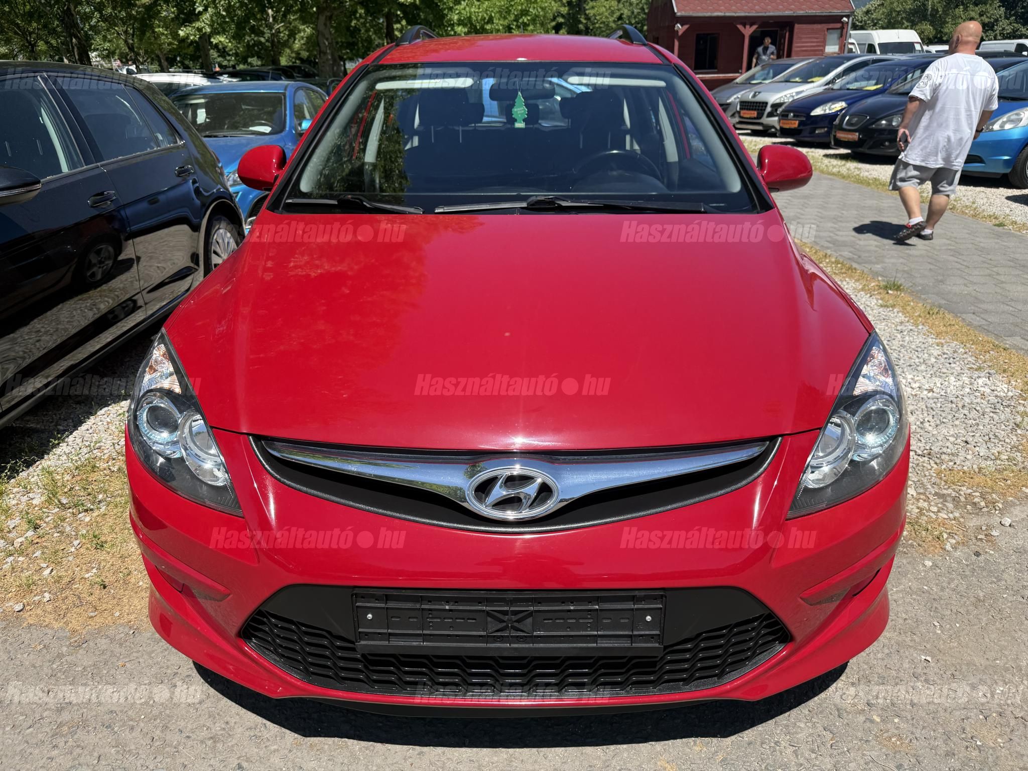 HYUNDAI I30 2012/6 - 1