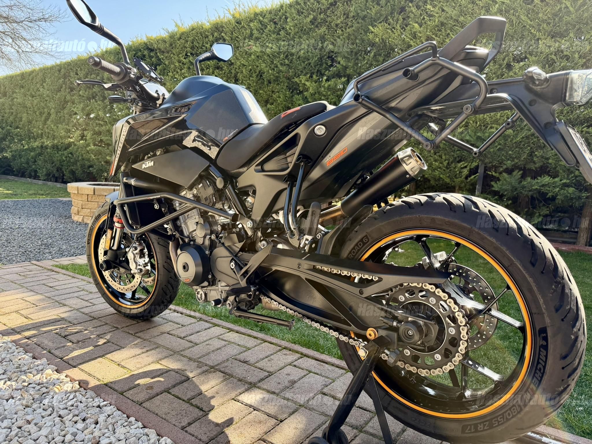 KTM 890 DUKE 2022/4 - 1