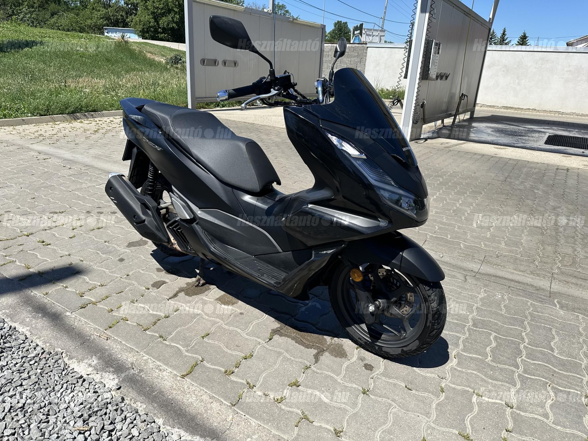 HONDA PCX 125 2022 - 1