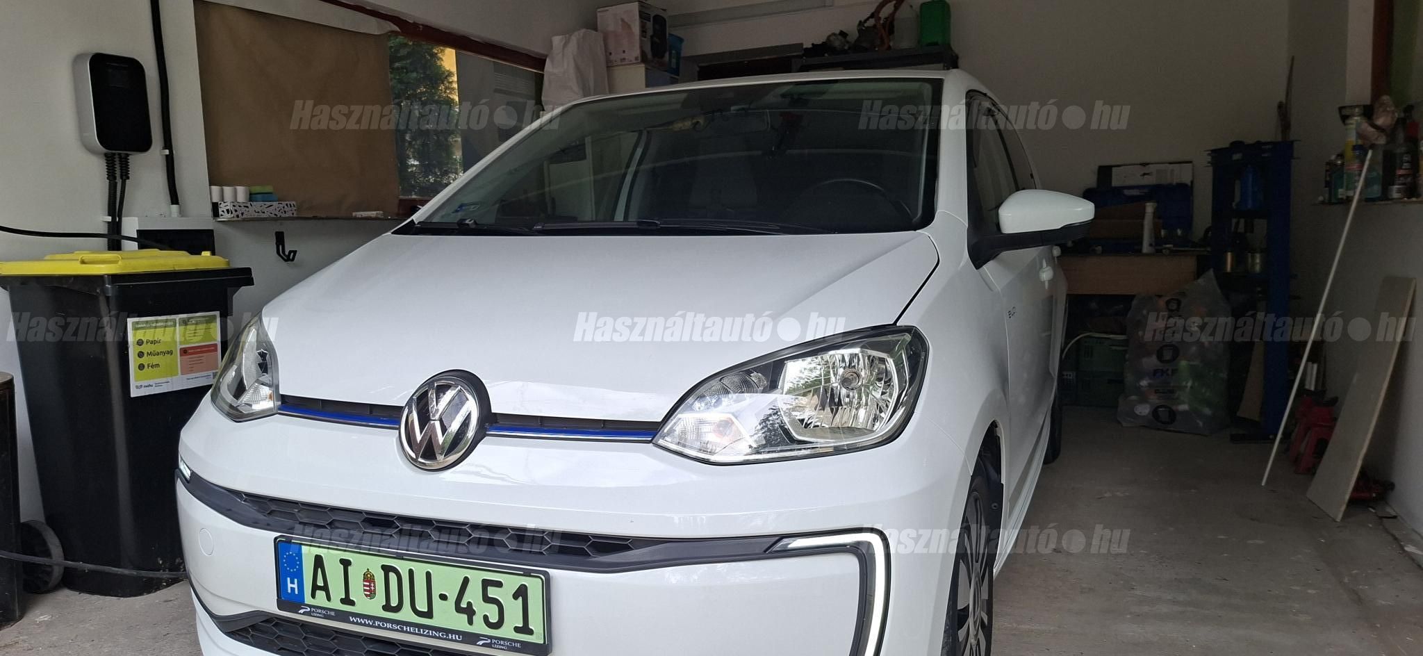VOLKSWAGEN UP 2020/11 - 1