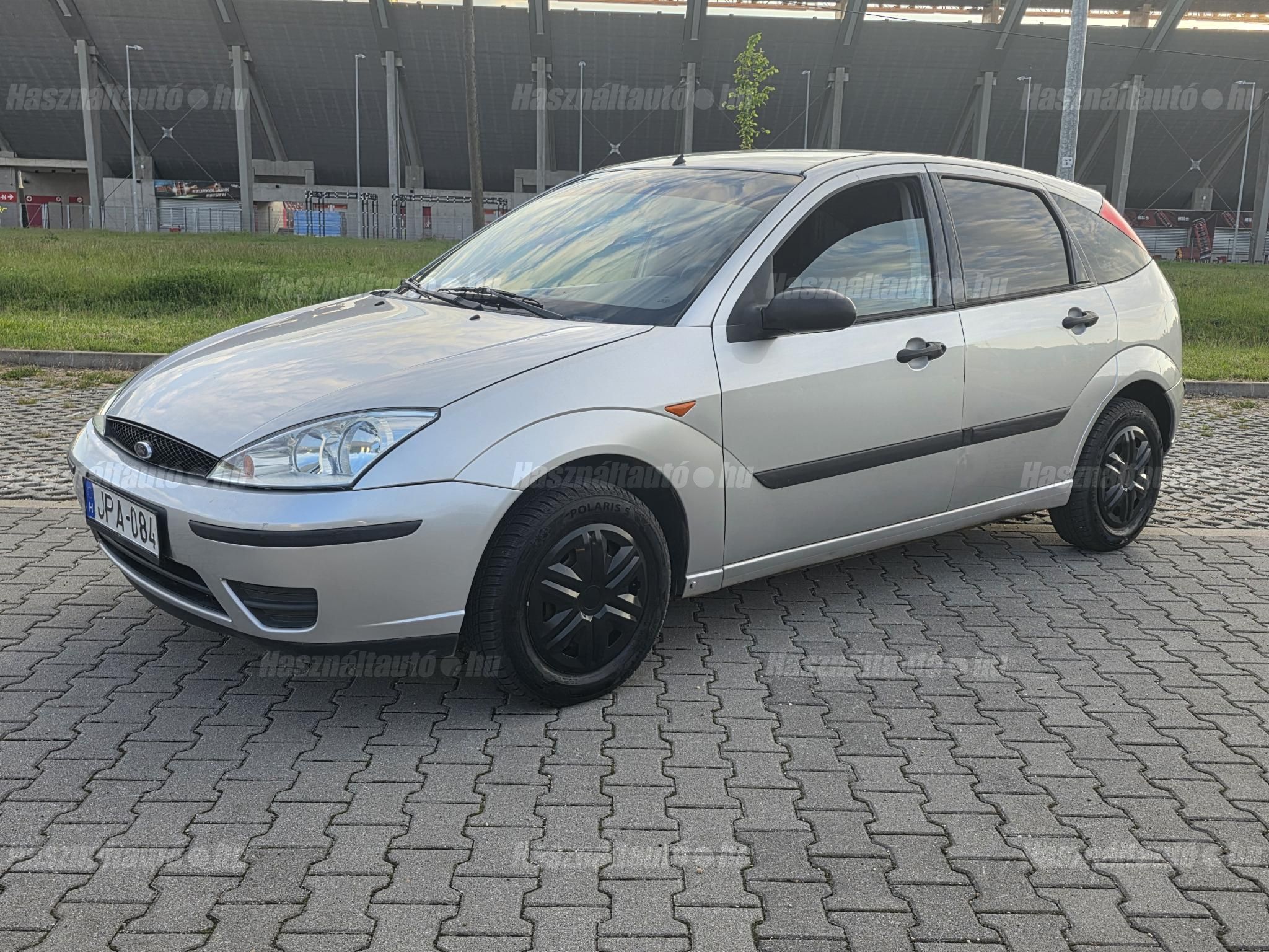 FORD FOCUS 2004/9 - 1
