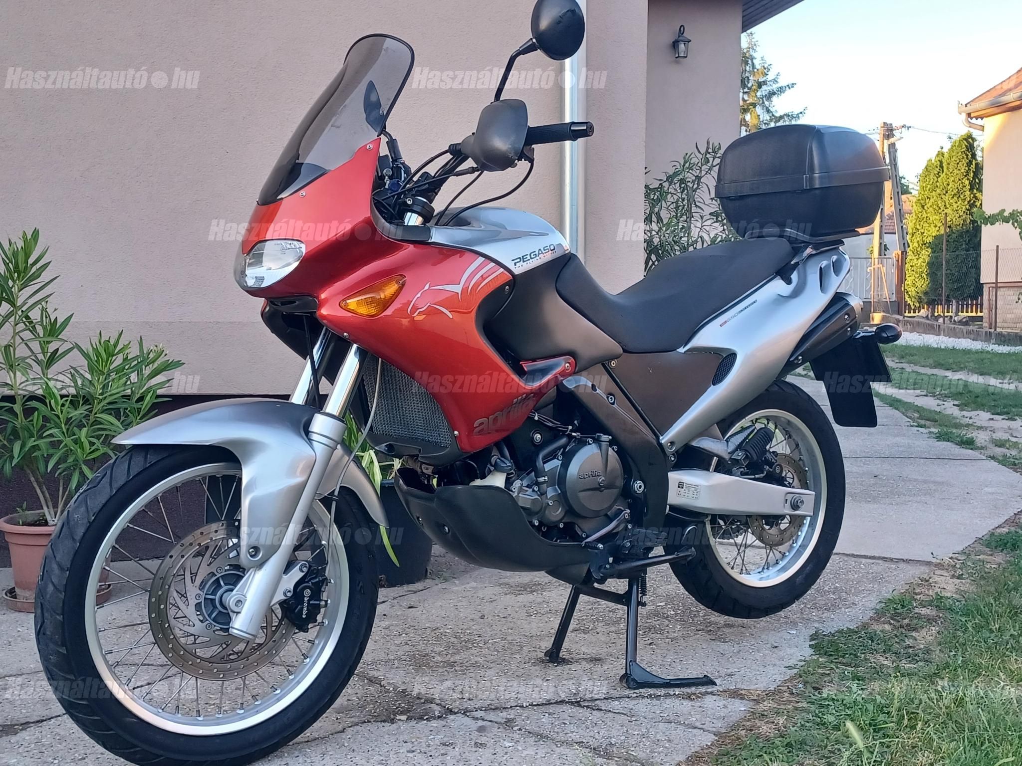 APRILIA PEGASO I.E. 650 2004/4 - 1