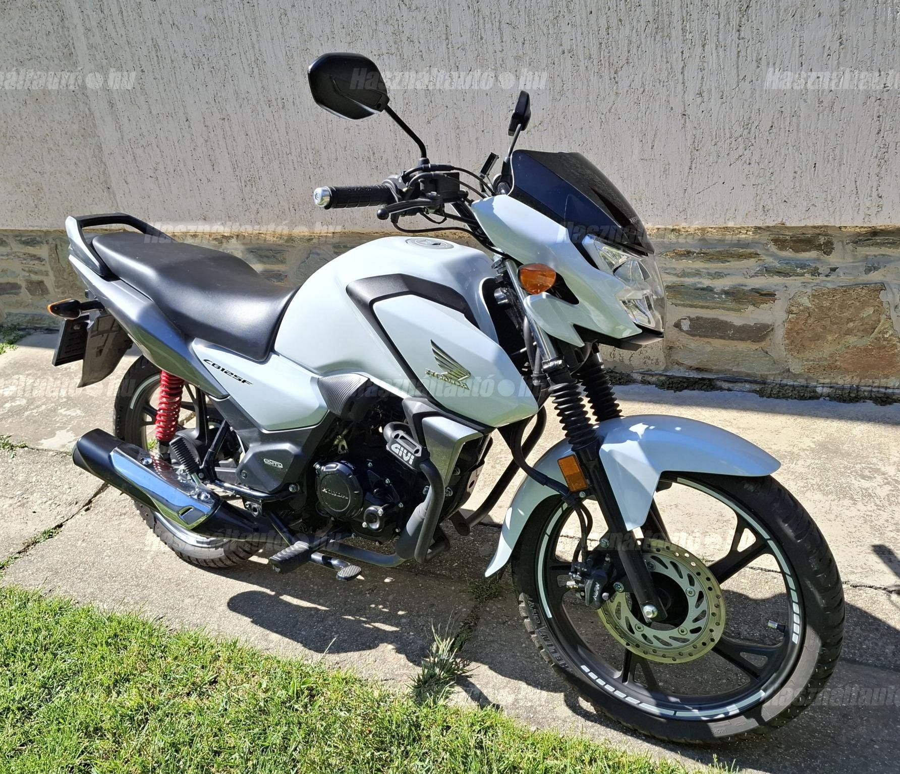 HONDA CB 125 F 2022/6 - 1