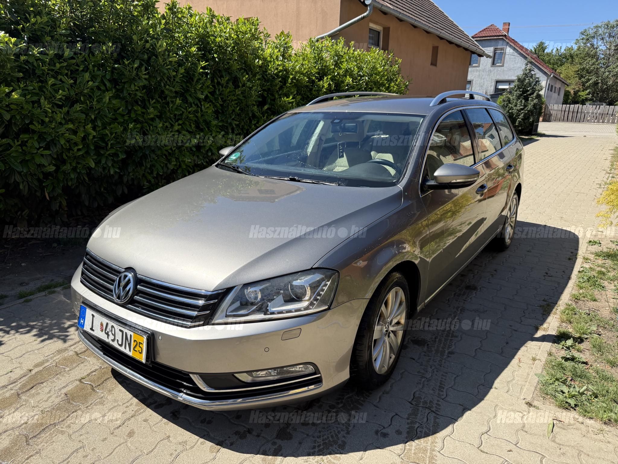 VOLKSWAGEN PASSAT VII 2012/10 - 1