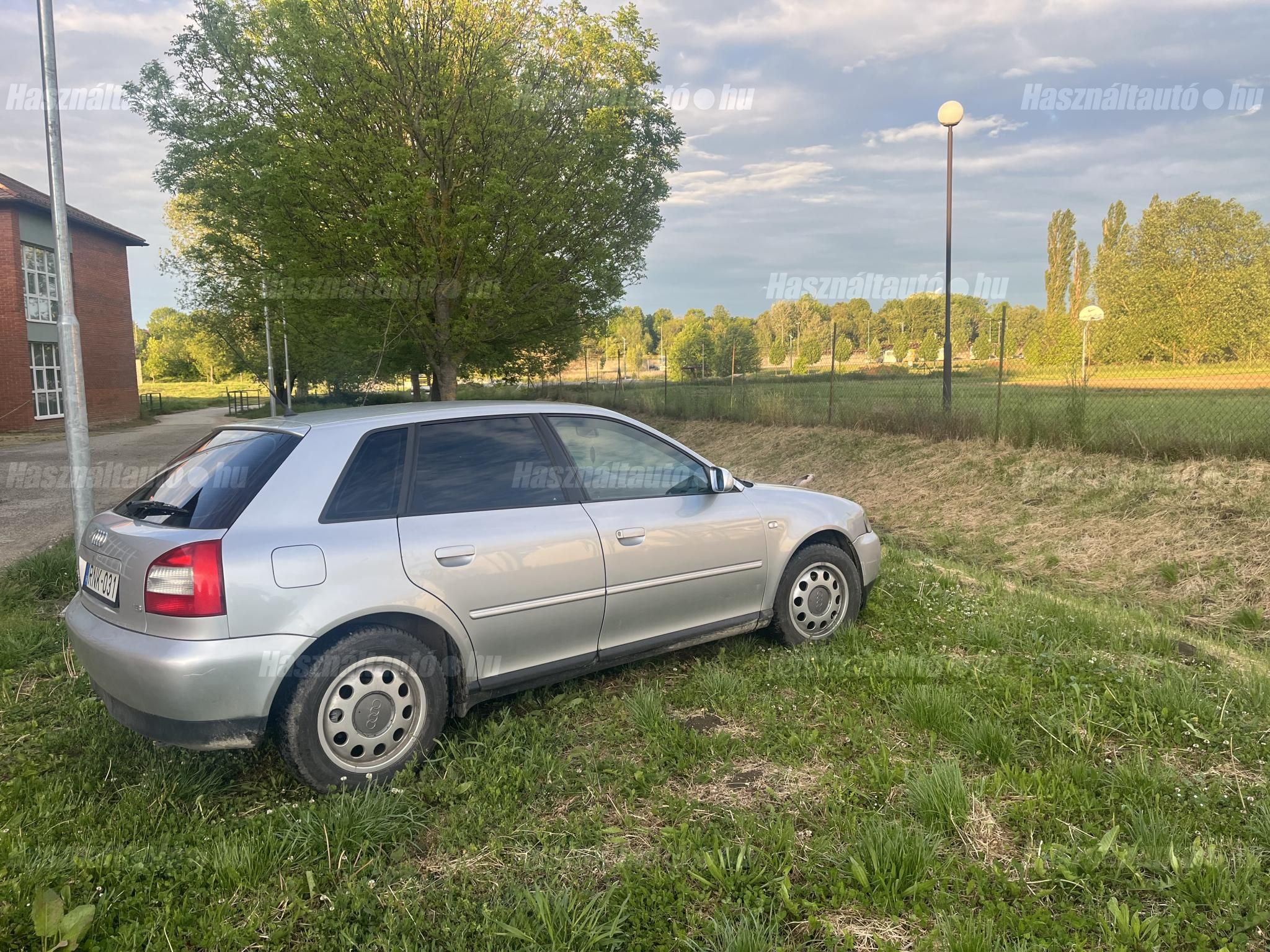 AUDI A3 2001/4 - 1