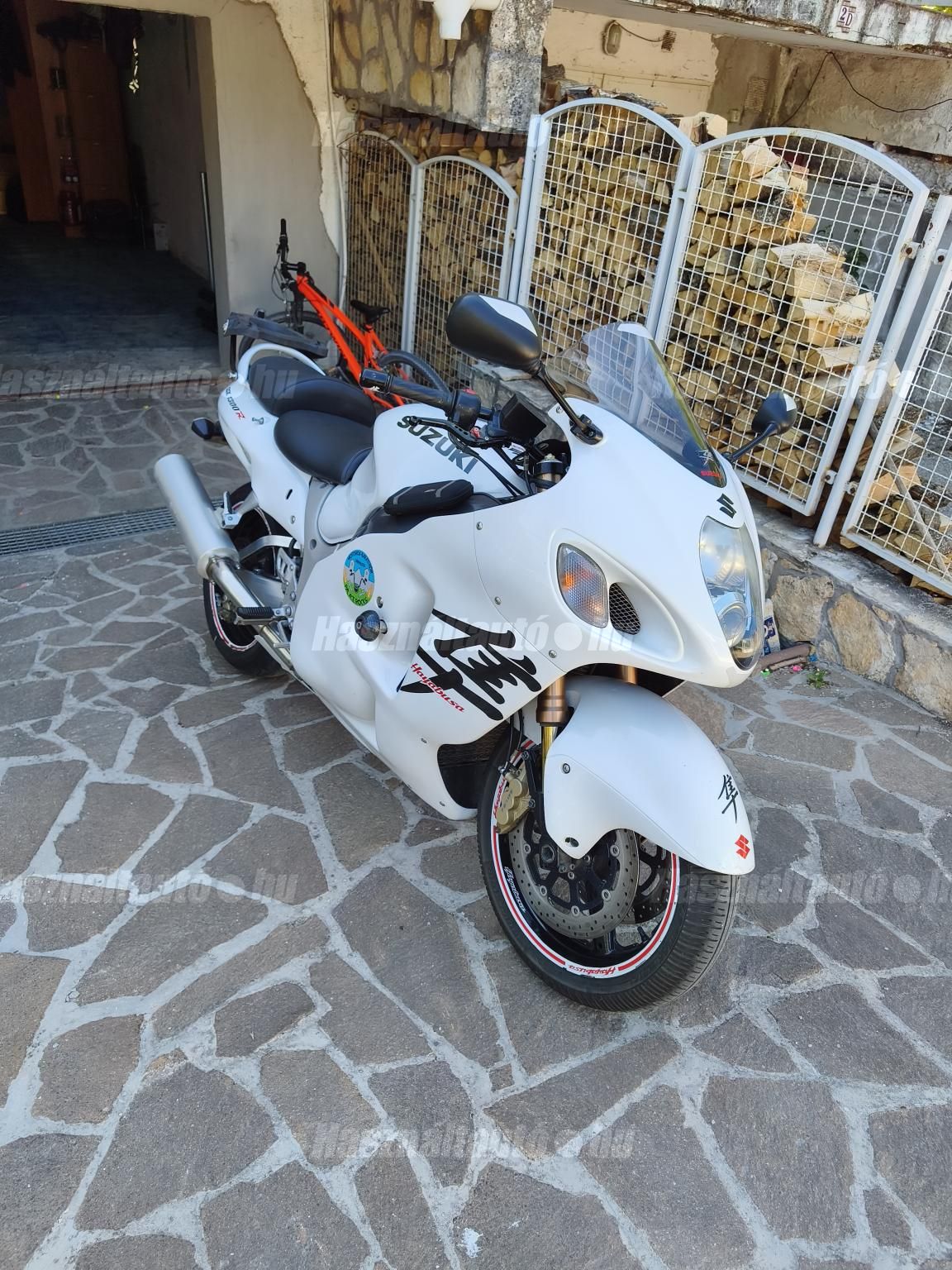 SUZUKI GSX 1300 R (HAYABUSA) 2004/3 - 1