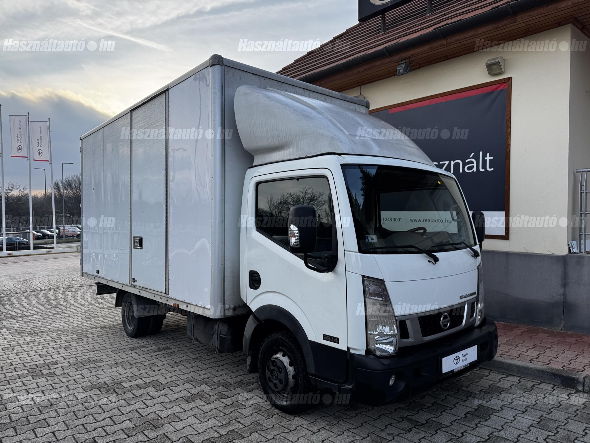 NISSAN CABSTAR 2016/10 - 1