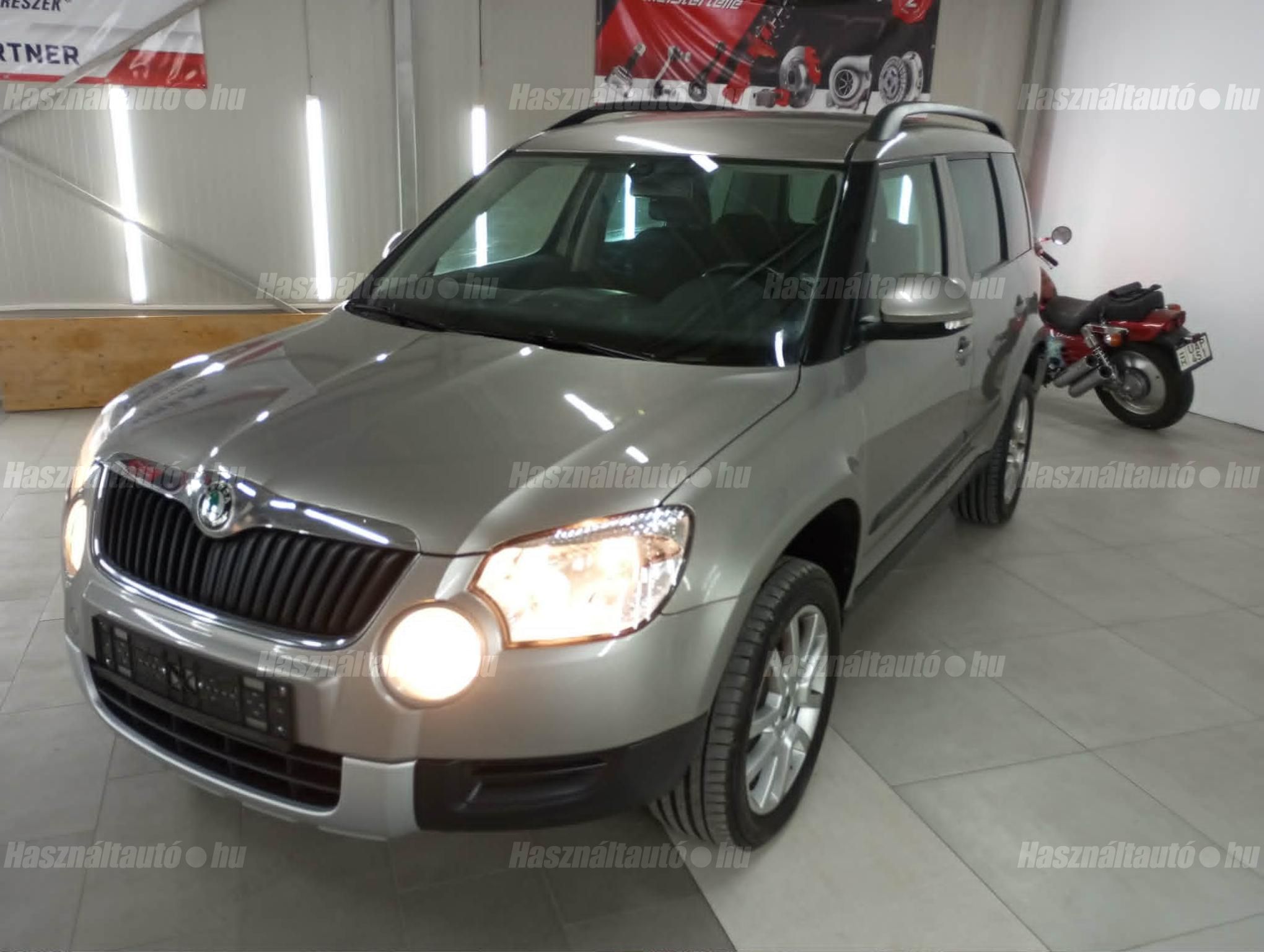SKODA YETI 2012/2 - 1