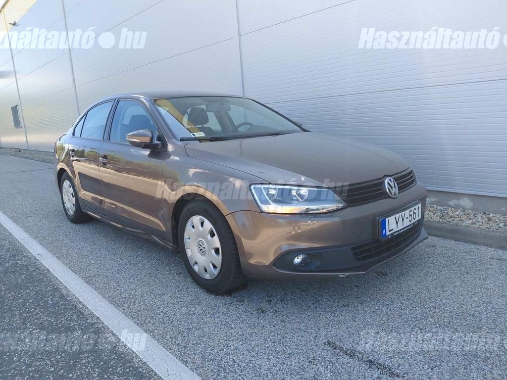 VOLKSWAGEN JETTA 2011/4 - 1