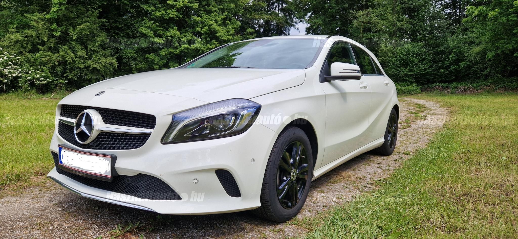 MERCEDES-BENZ A 180 2017/11 - 1
