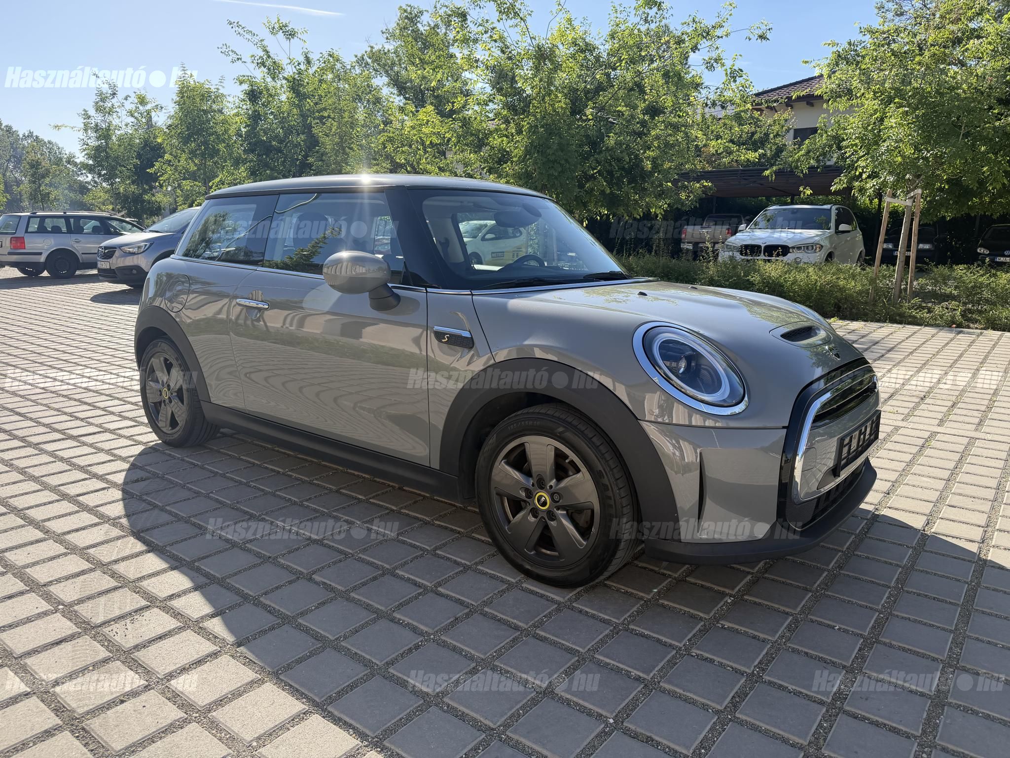 MINI MINI COOPER 2022/1 - 1