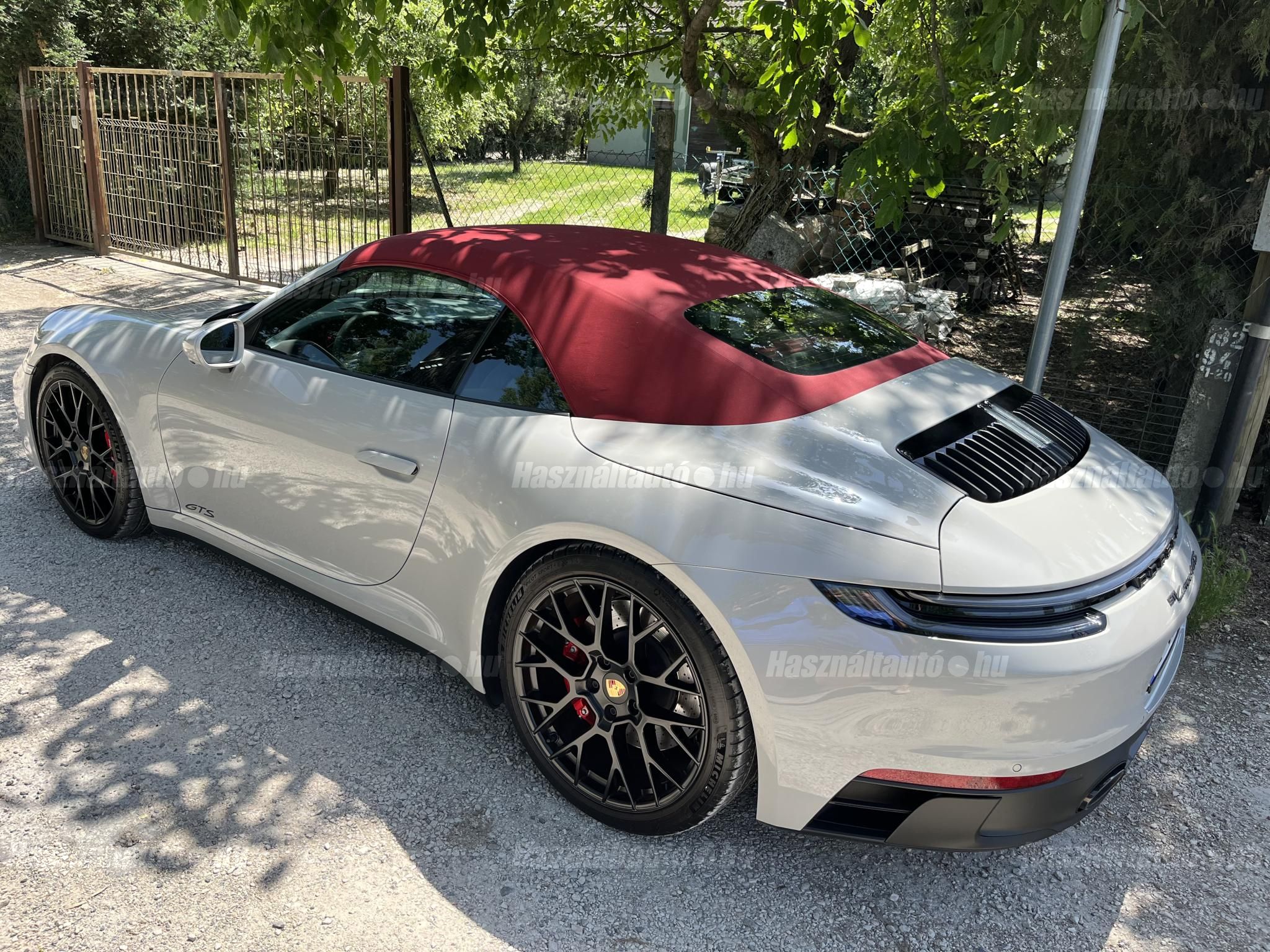 PORSCHE 911 2023/4 - 1