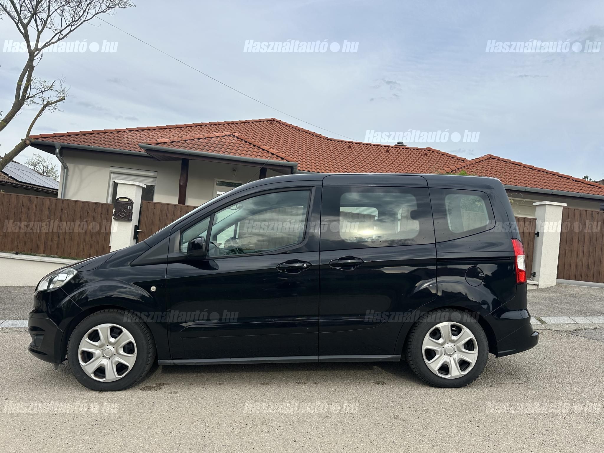 FORD COURIER 2015/8 - 1