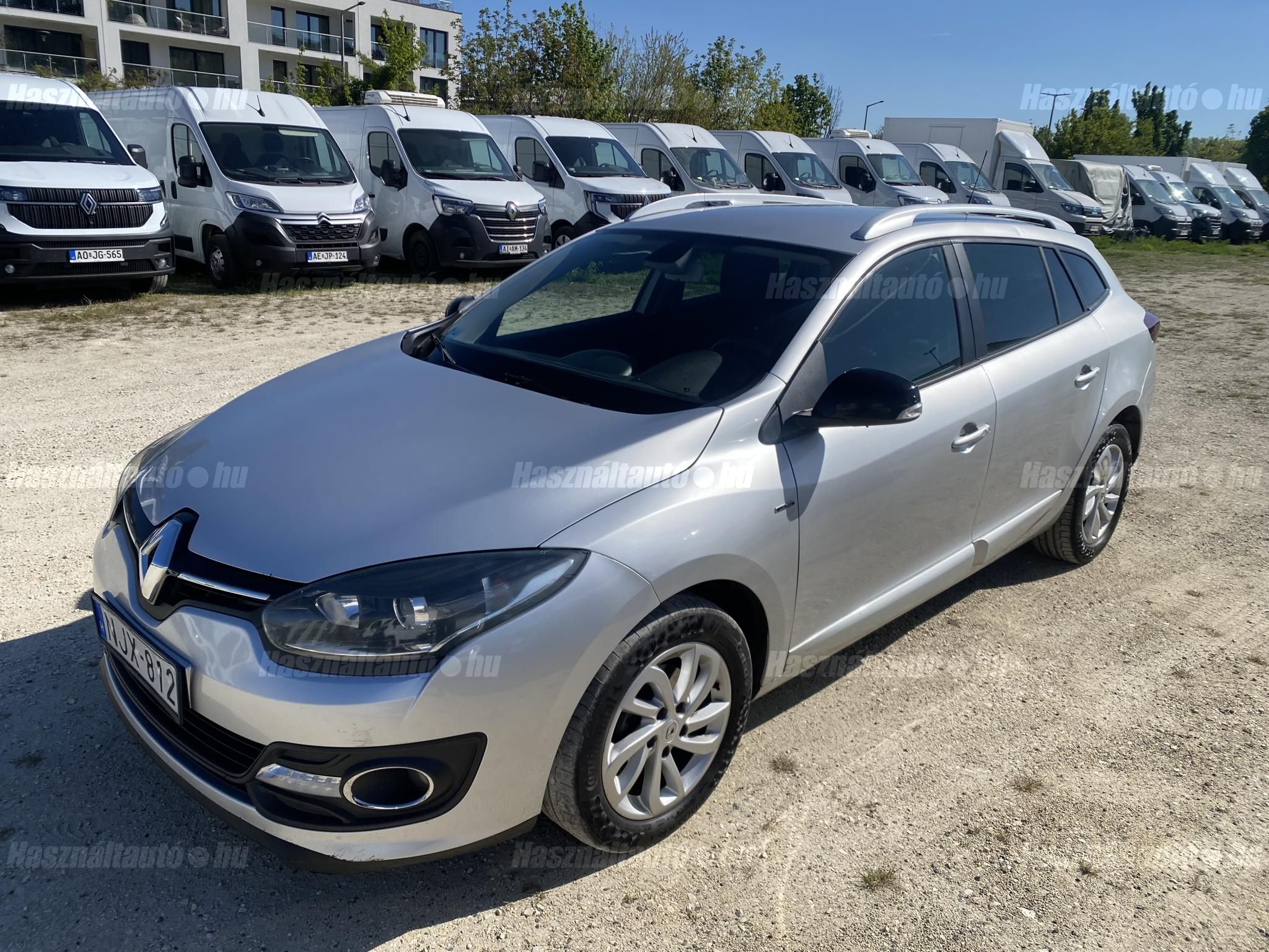 RENAULT MEGANE 2015/12 - 1