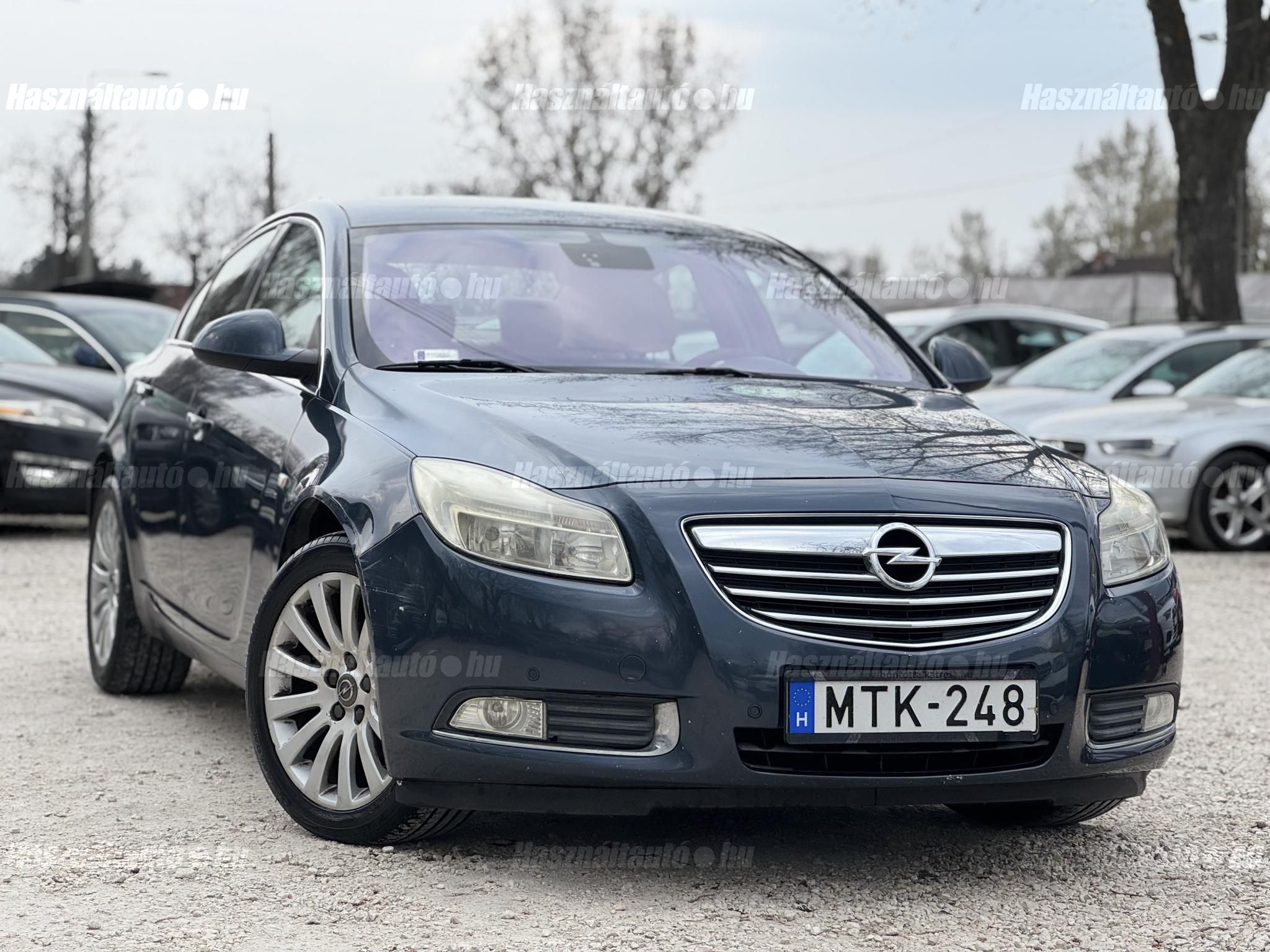 OPEL INSIGNIA 2010/12 - 1
