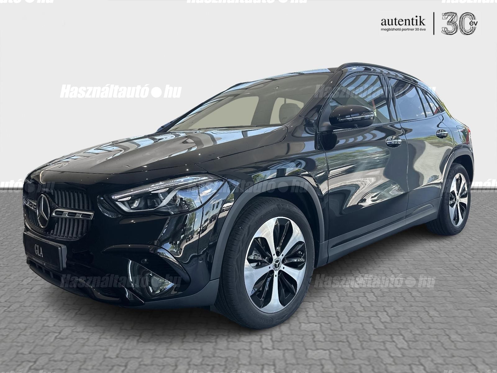 MERCEDES-BENZ GLA 200 2026 - 1