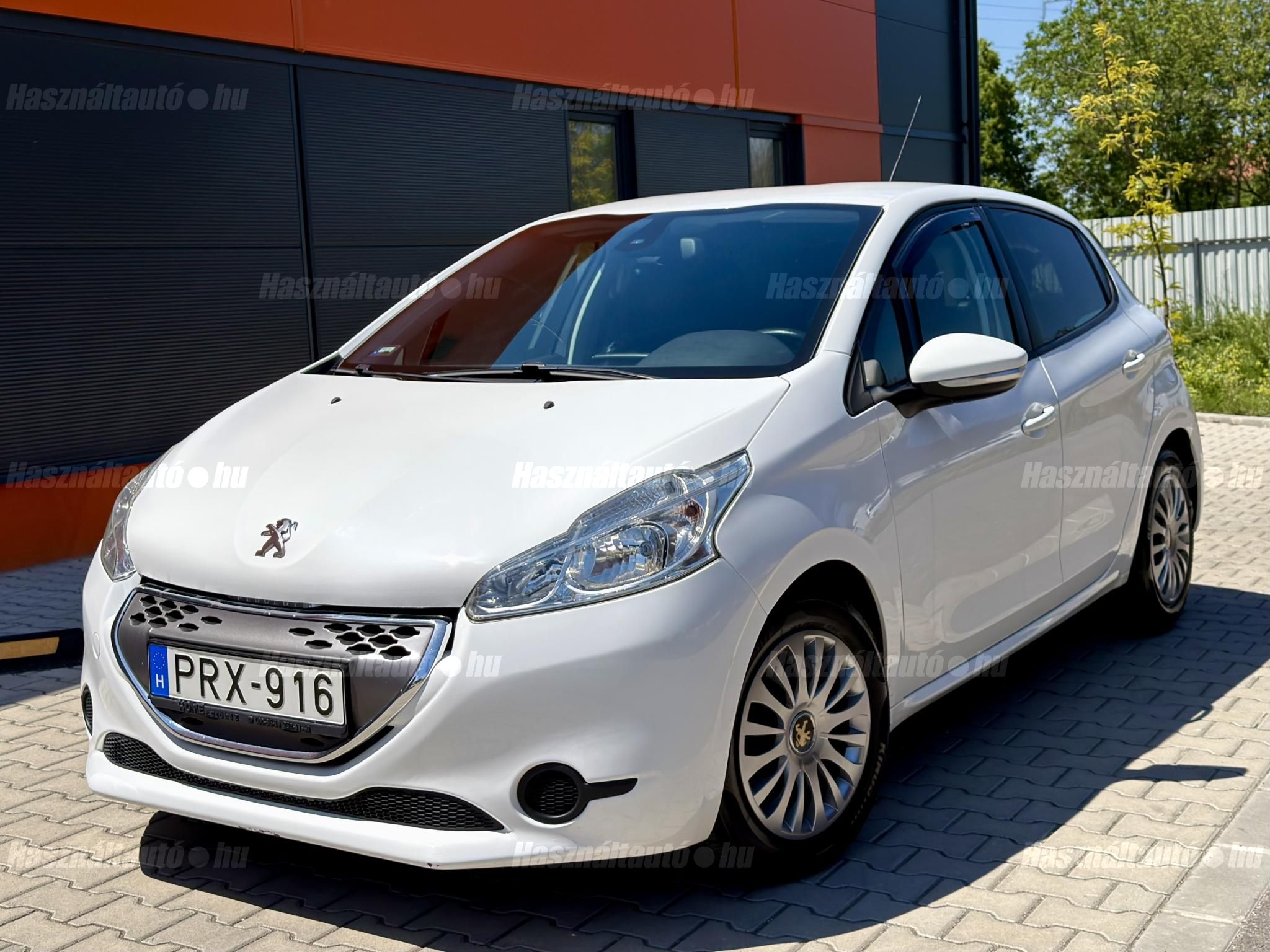 PEUGEOT 208 2013/11 - 1